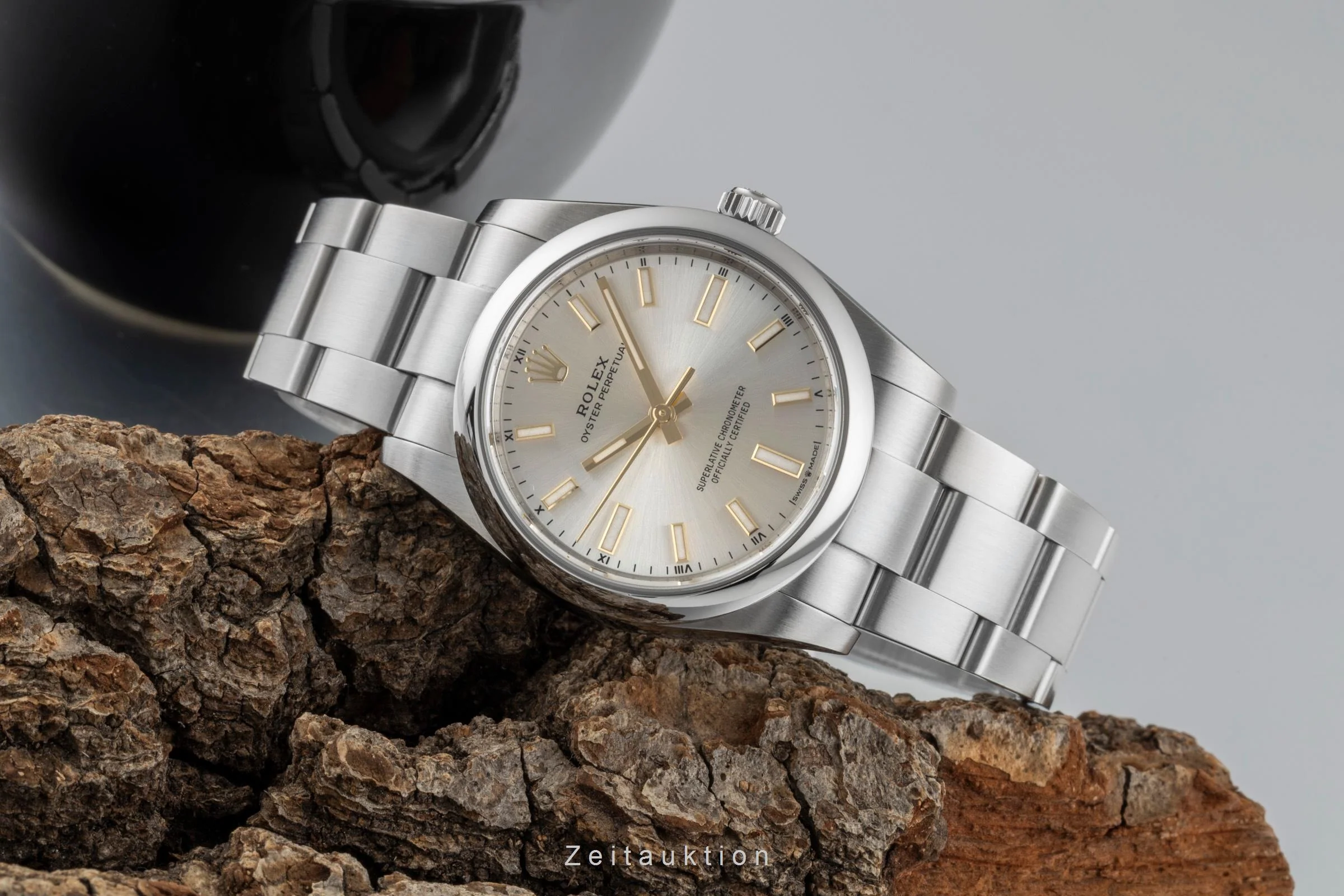 Rolex Oyster Perpetual steel automatic women's watch 124200  [2600926] - Image 3