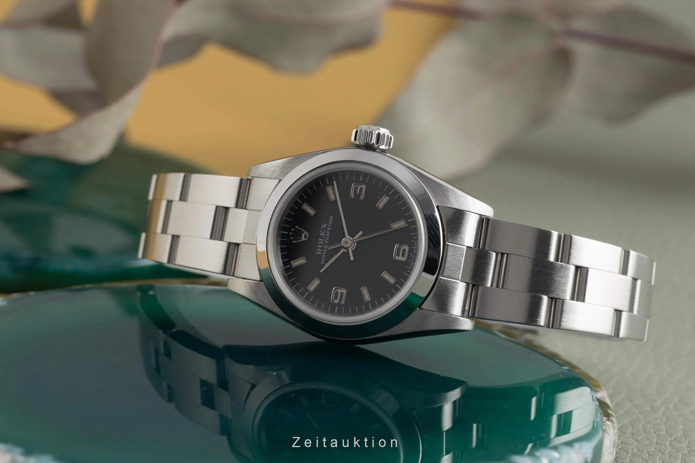 Rolex Oyster Perpetual steel automatic women's watch 67180  [2501763] - Image 3