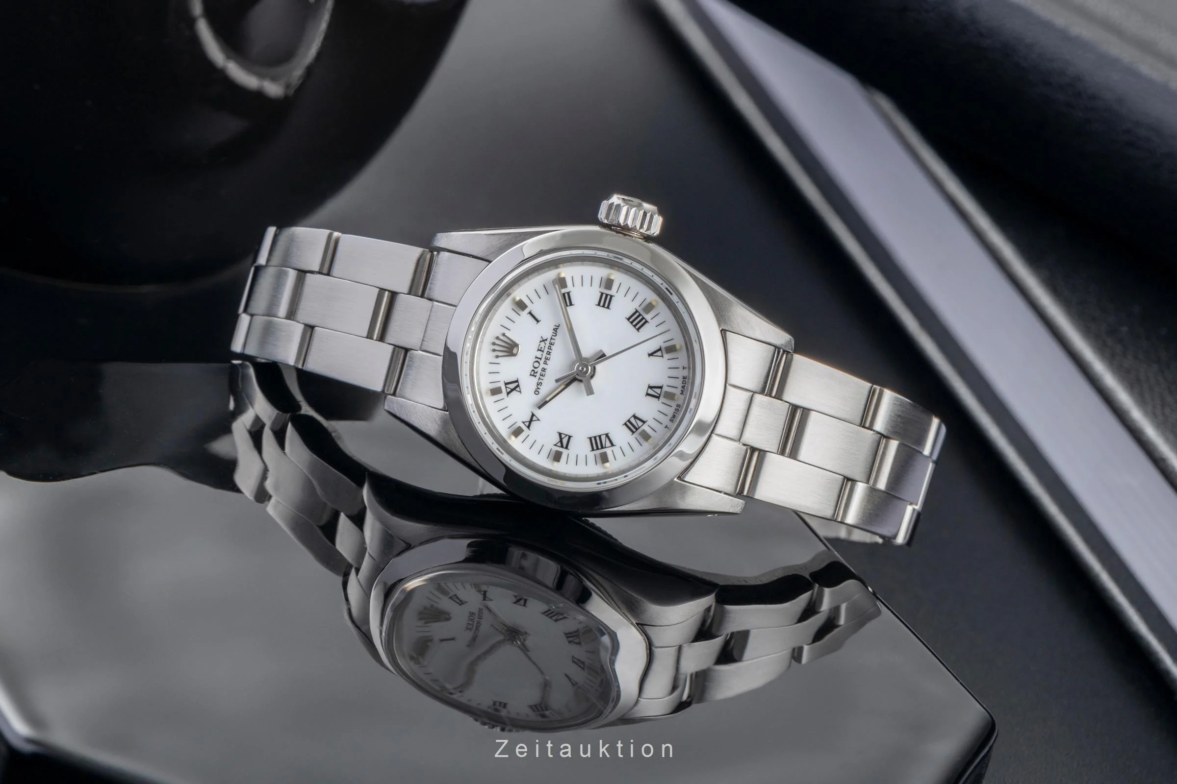 Rolex Oyster Perpetual steel automatic women's watch 67180  [2502614] - Image 3