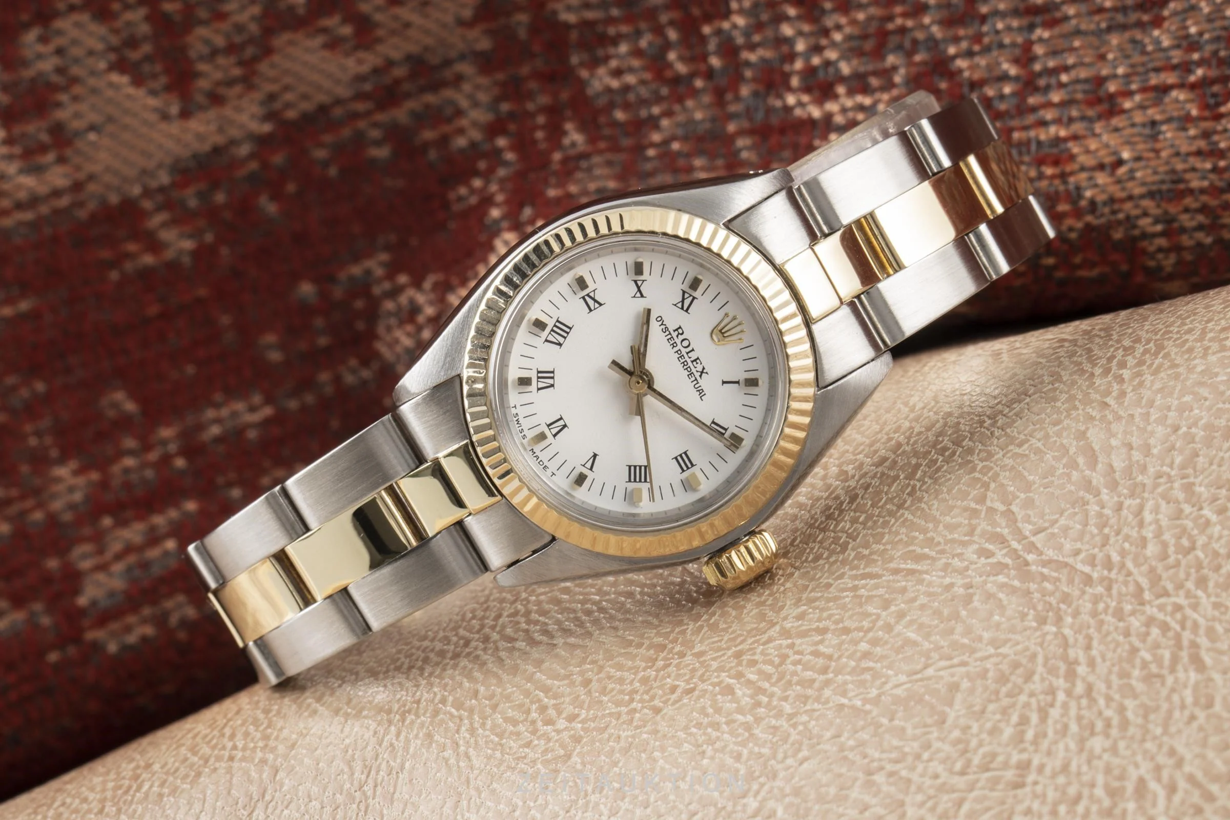 Rolex Oyster Perpetual steel / gold automatic women's watch 6719  [2100106] - Image 2