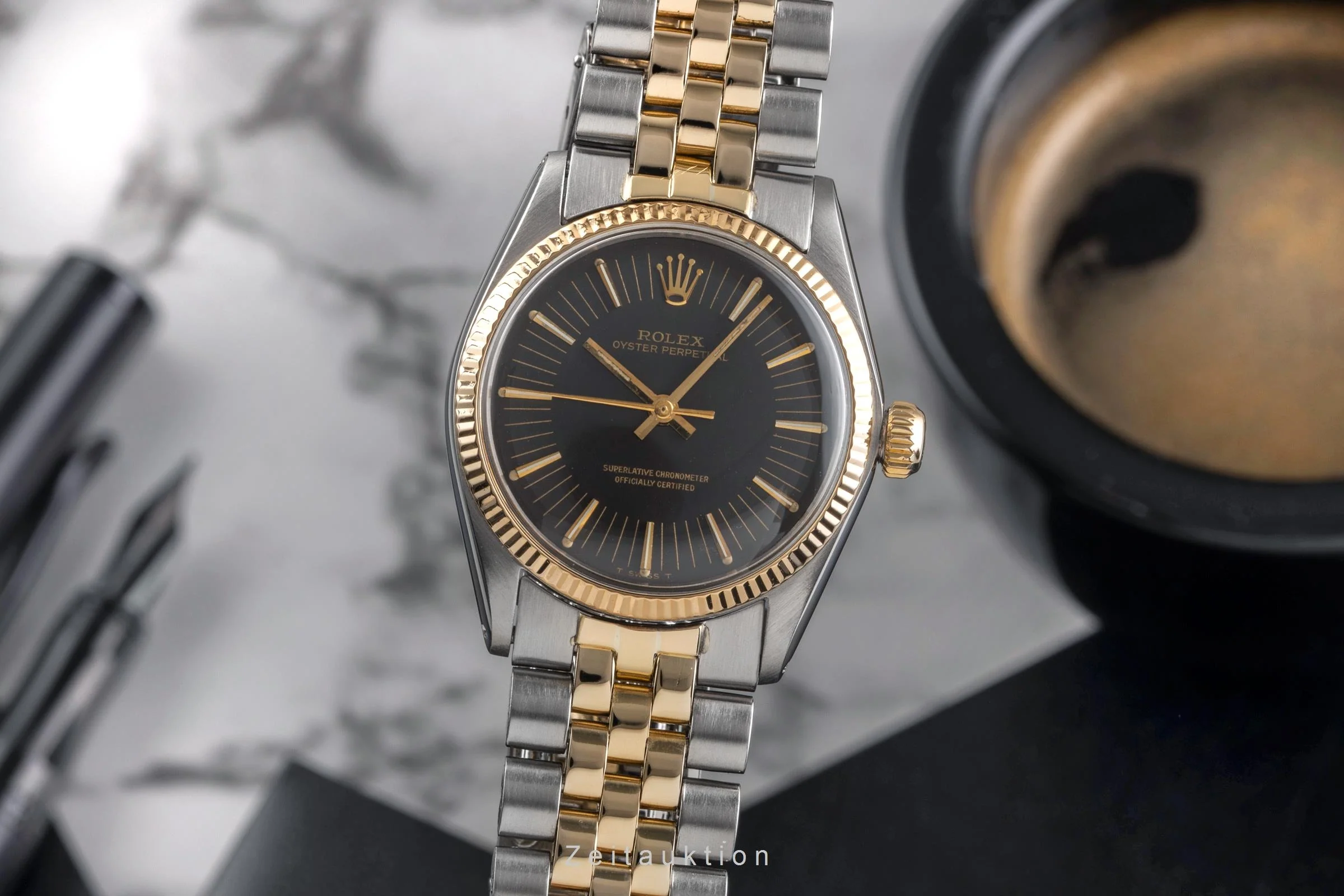 Rolex Oyster Perpetual steel / gold automatic women's watch 6748 Vintage  [2502608] - Image 2