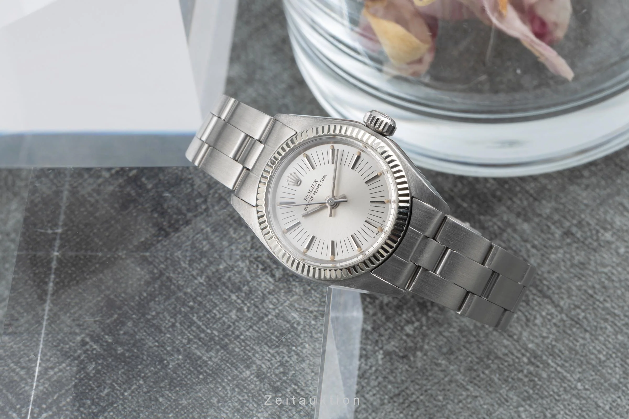 Rolex Oyster Perpetual steel / white gold automatic women's watch 6719 Vintage  [2506700] - Image 3