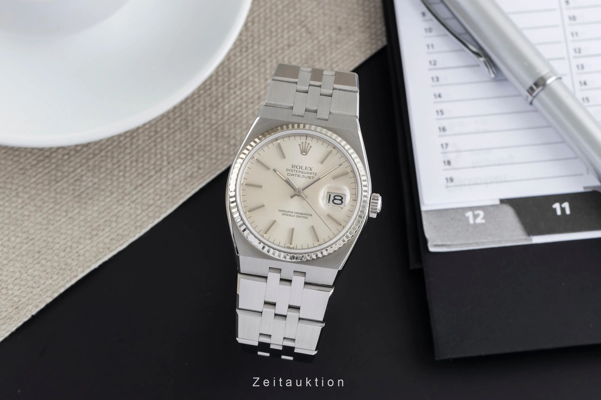 Rolex Oysterquartz steel / white gold quartz men's watch 17014  [2503996] - Image 4
