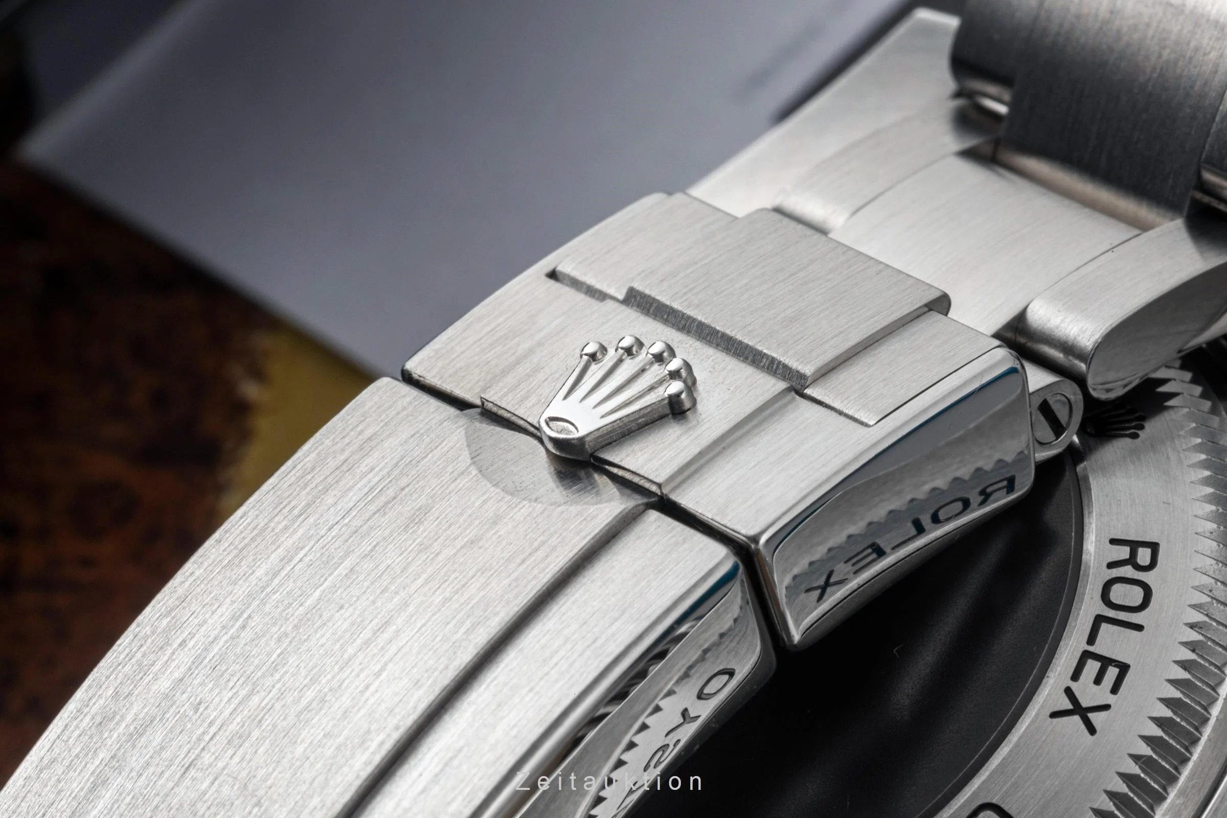 Rolex Sea-Dweller steel automatic men's watch 116660  [2400537] - Image 13