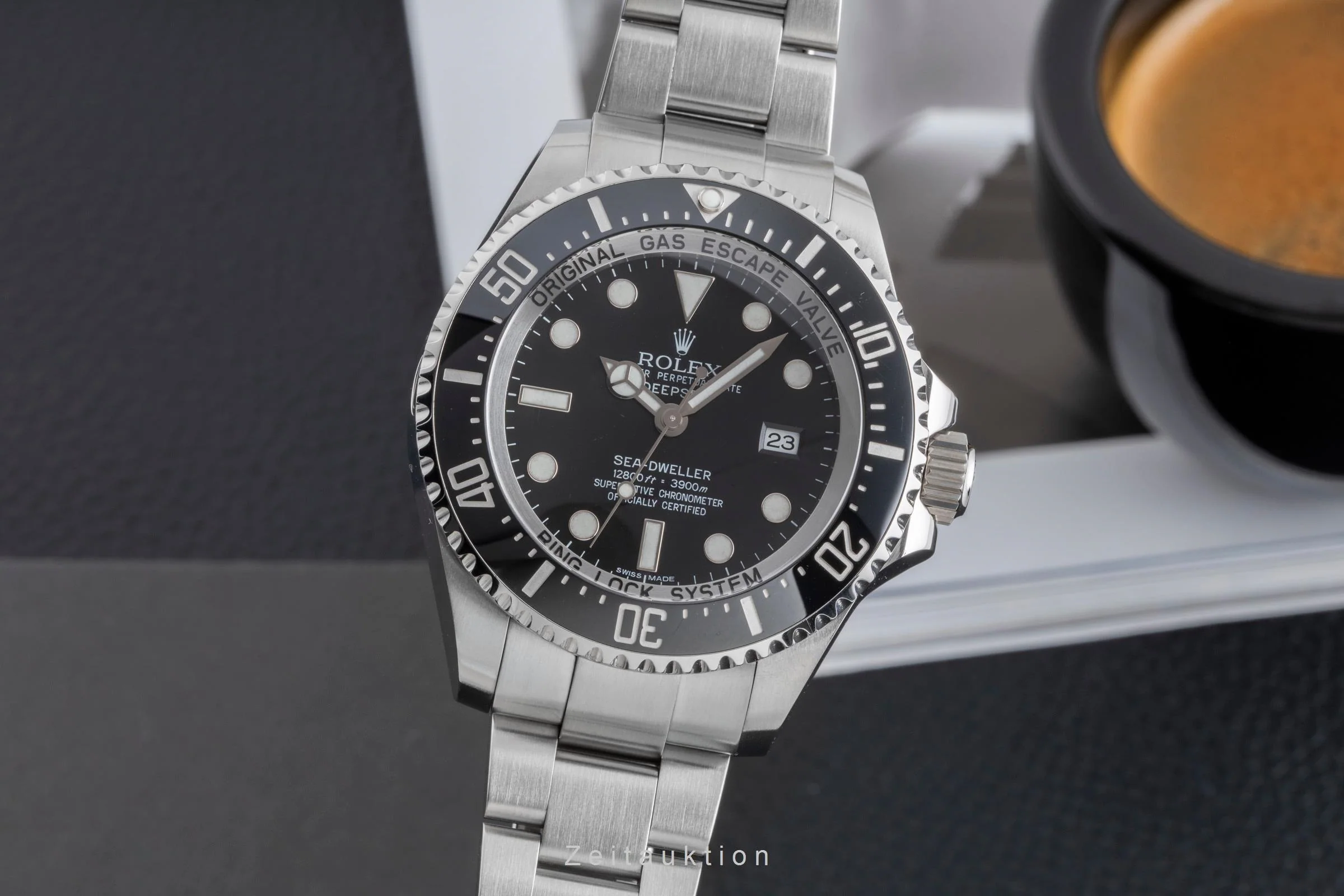 Rolex Sea-Dweller steel automatic men's watch 116660  [2502263] - Image 2