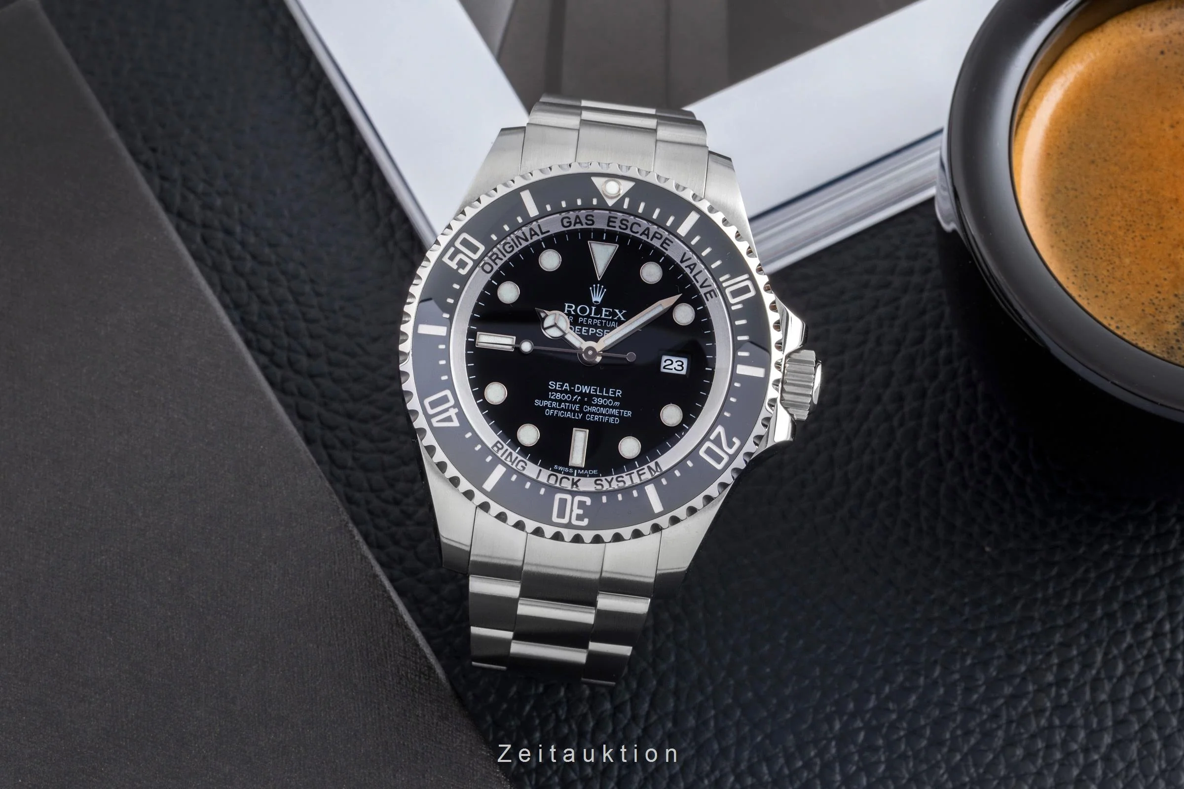 Rolex Sea-Dweller steel automatic men's watch 116660  [2502263] - Image 4