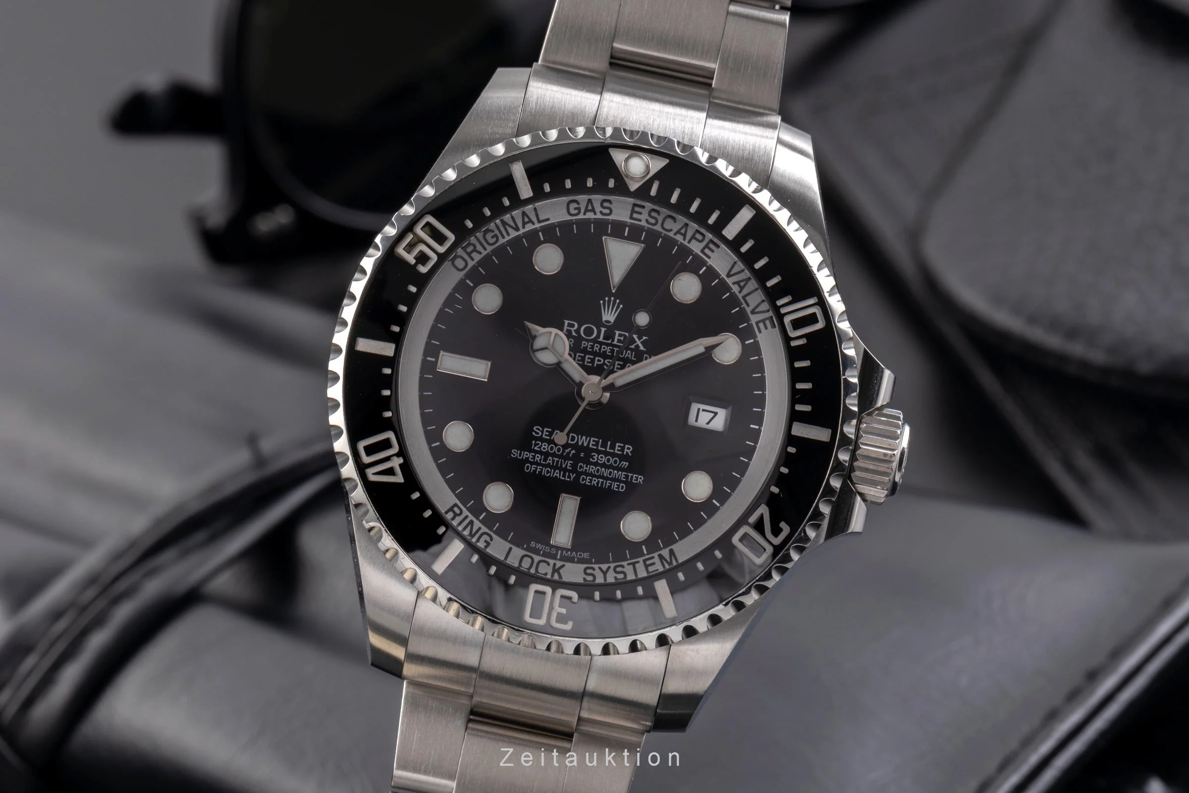 Rolex Sea-Dweller steel automatic men's watch 116660  [2505223] - Image 2