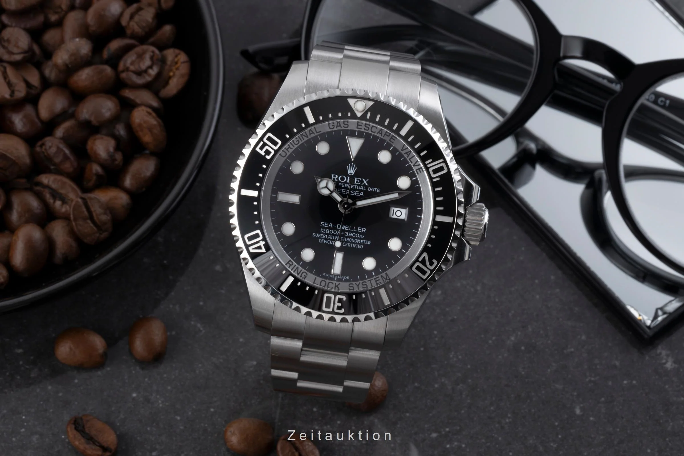 Rolex Sea-Dweller steel automatic men's watch 116660  [2506649] - Image 4