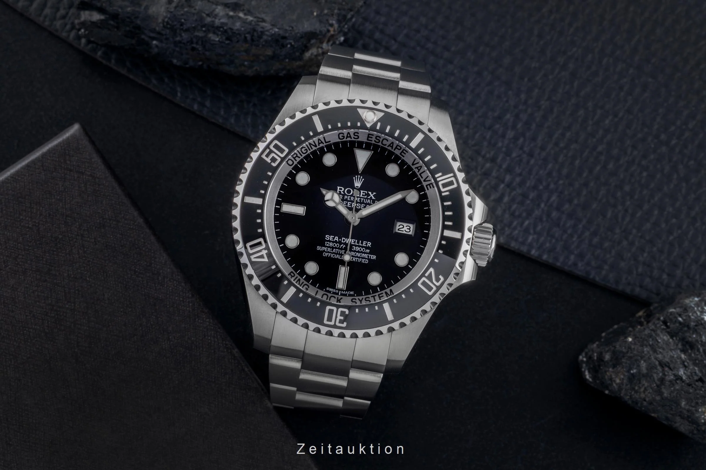 Rolex Sea-Dweller steel automatic men's watch 116660  [2506953] - Image 4