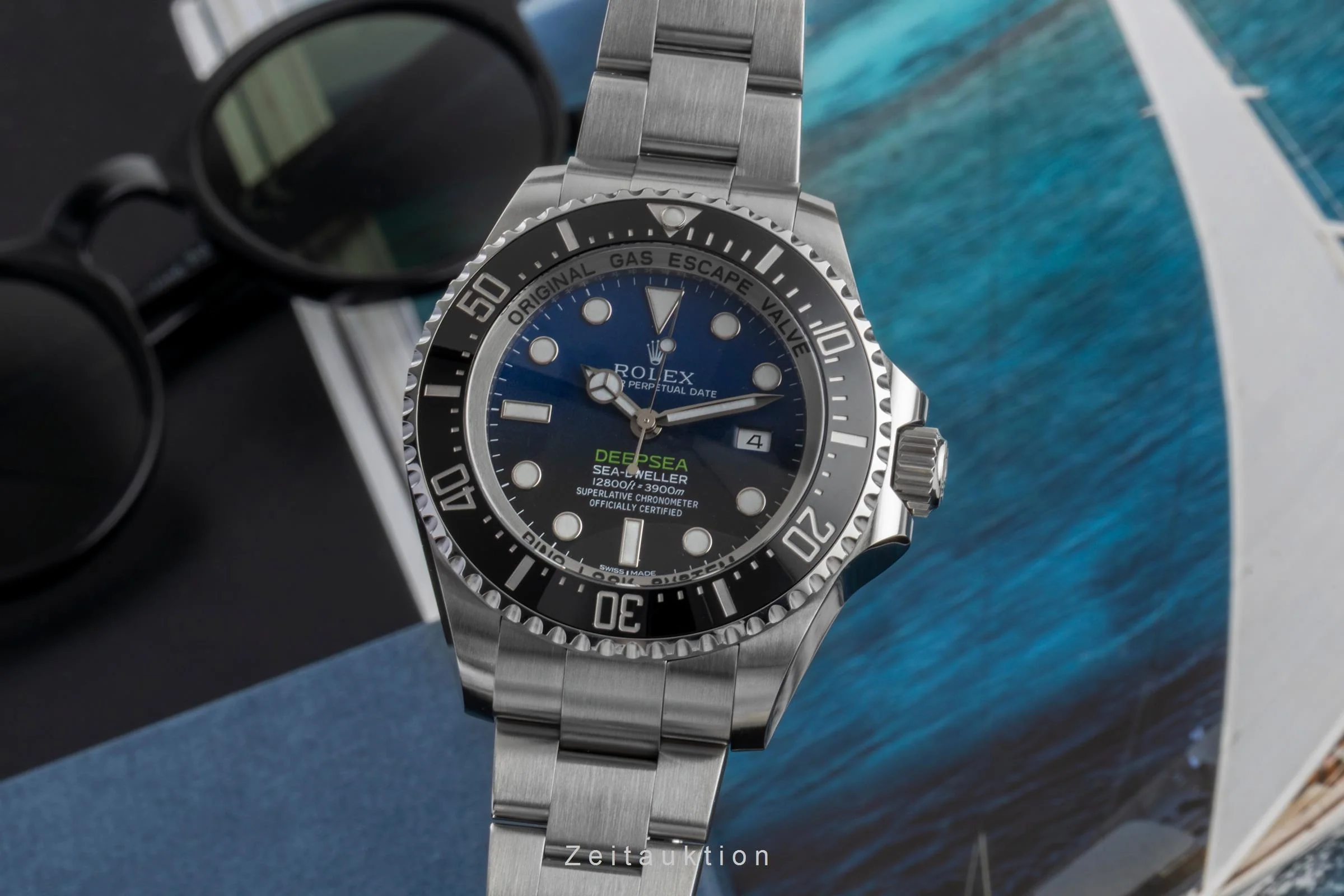 Rolex Sea-Dweller steel automatic men's watch 116660  [2600079] - Image 2