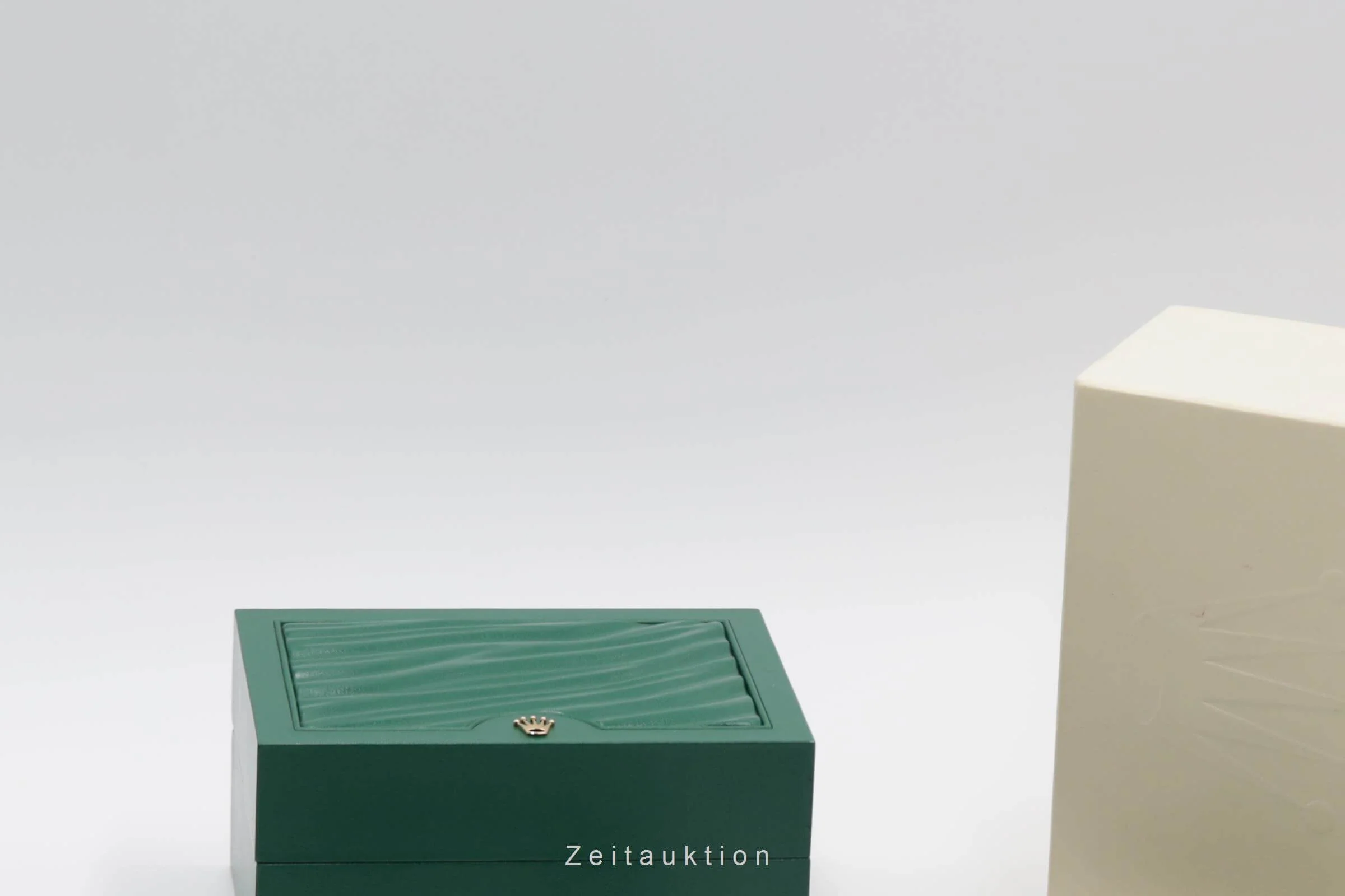 Rolex Sea-Dweller steel automatic men's watch 126600  [2502523] - Image 13