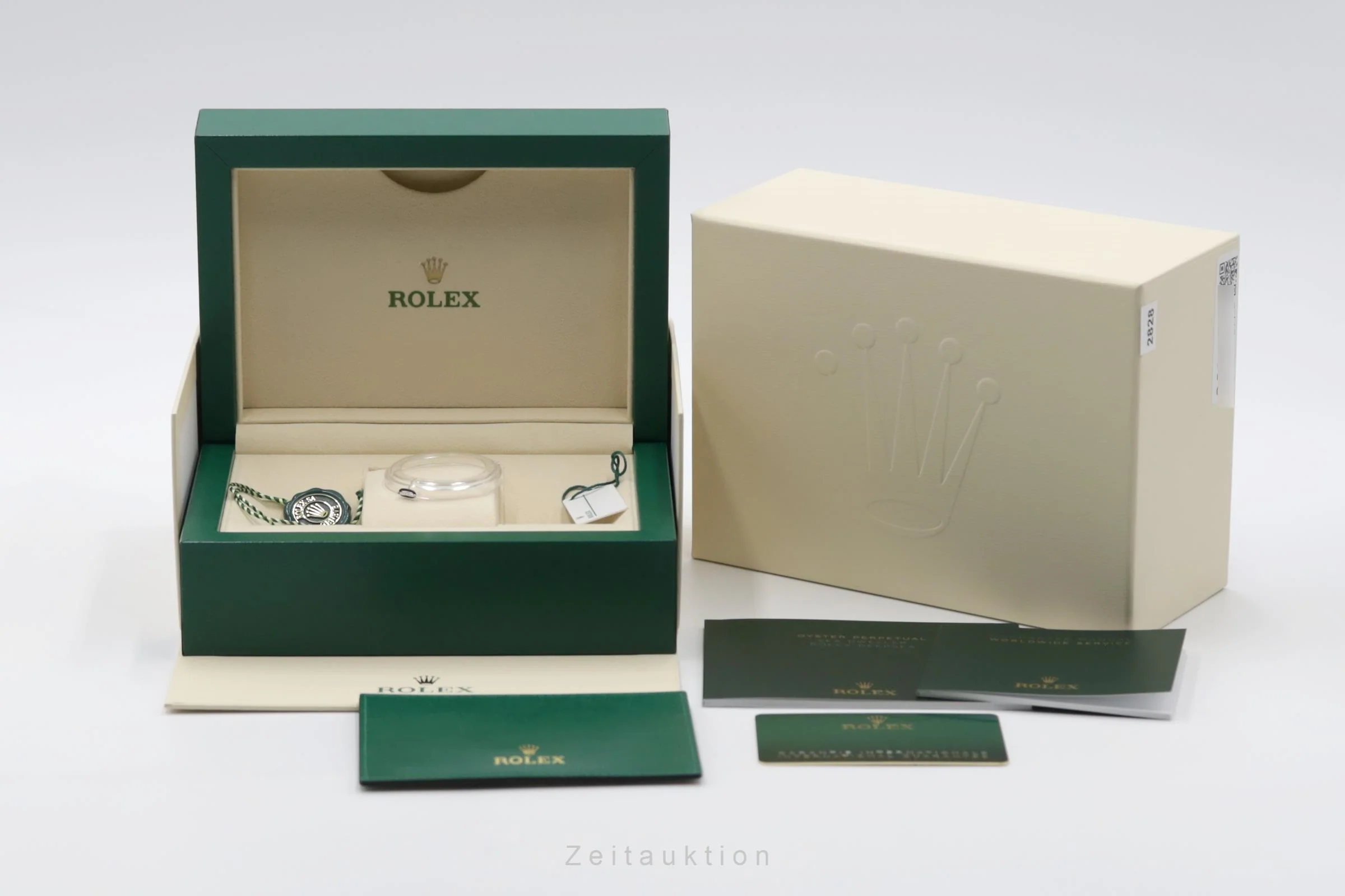 Rolex Sea-Dweller steel automatic men's watch 126600  [2506142] - Image 9