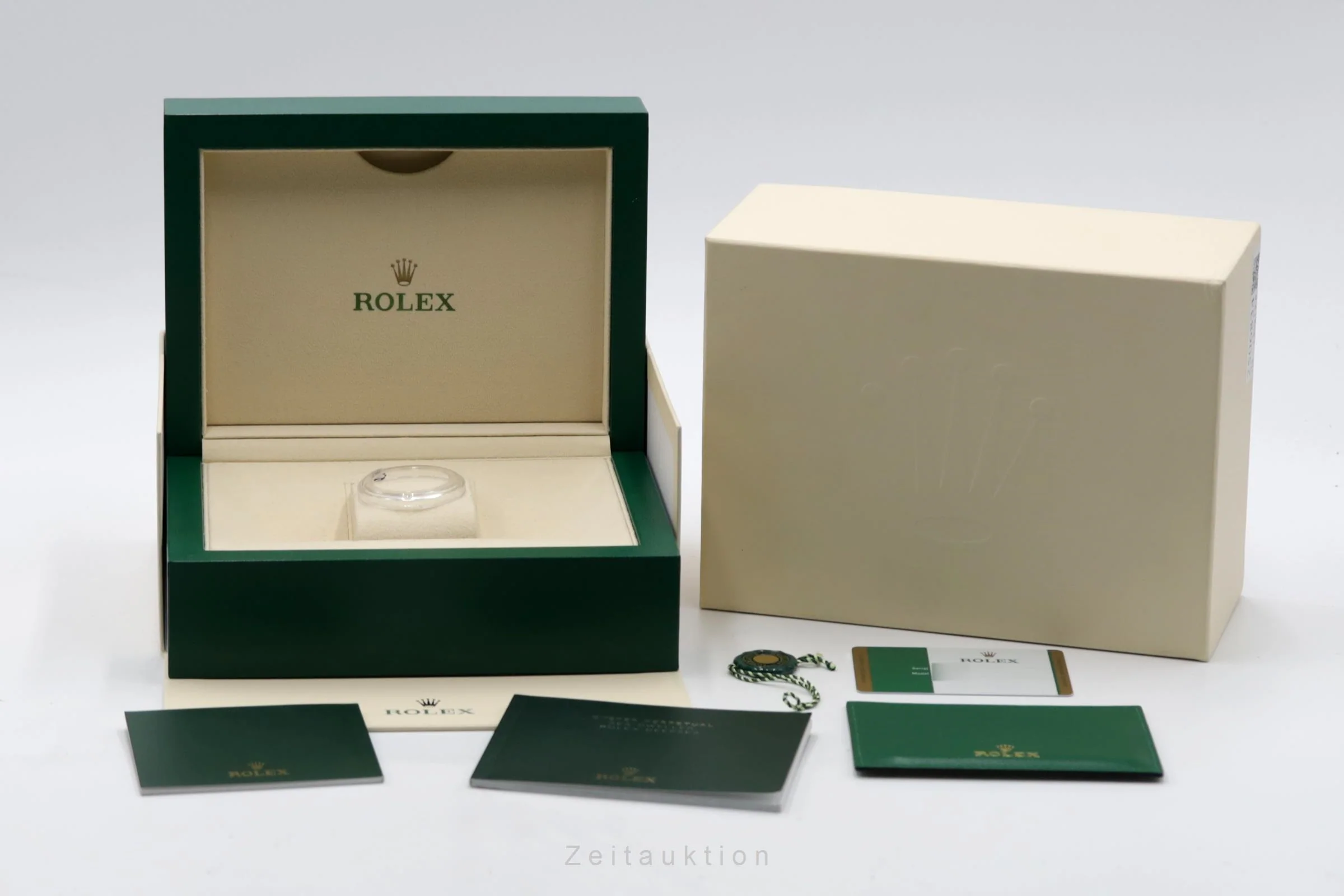 Rolex Sea-Dweller steel automatic men's watch 126600  [2506834] - Image 9