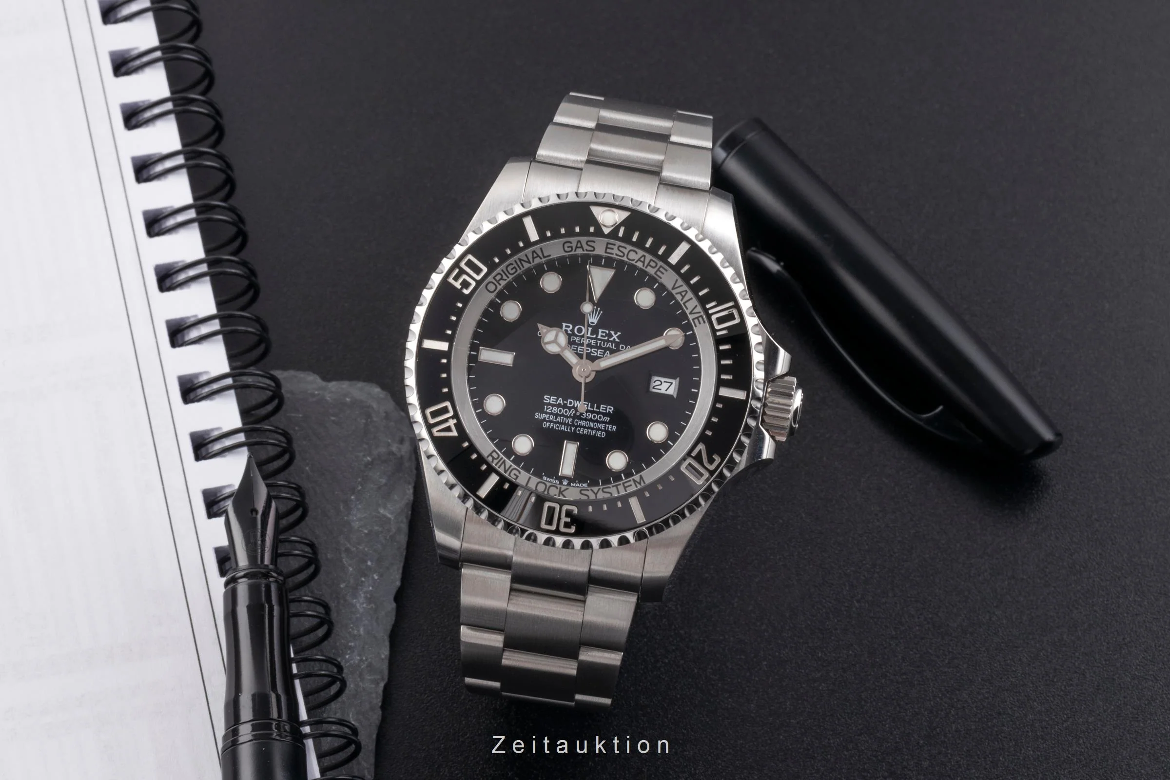 Rolex Sea-Dweller steel automatic men's watch 126660  [2505201] - Image 4