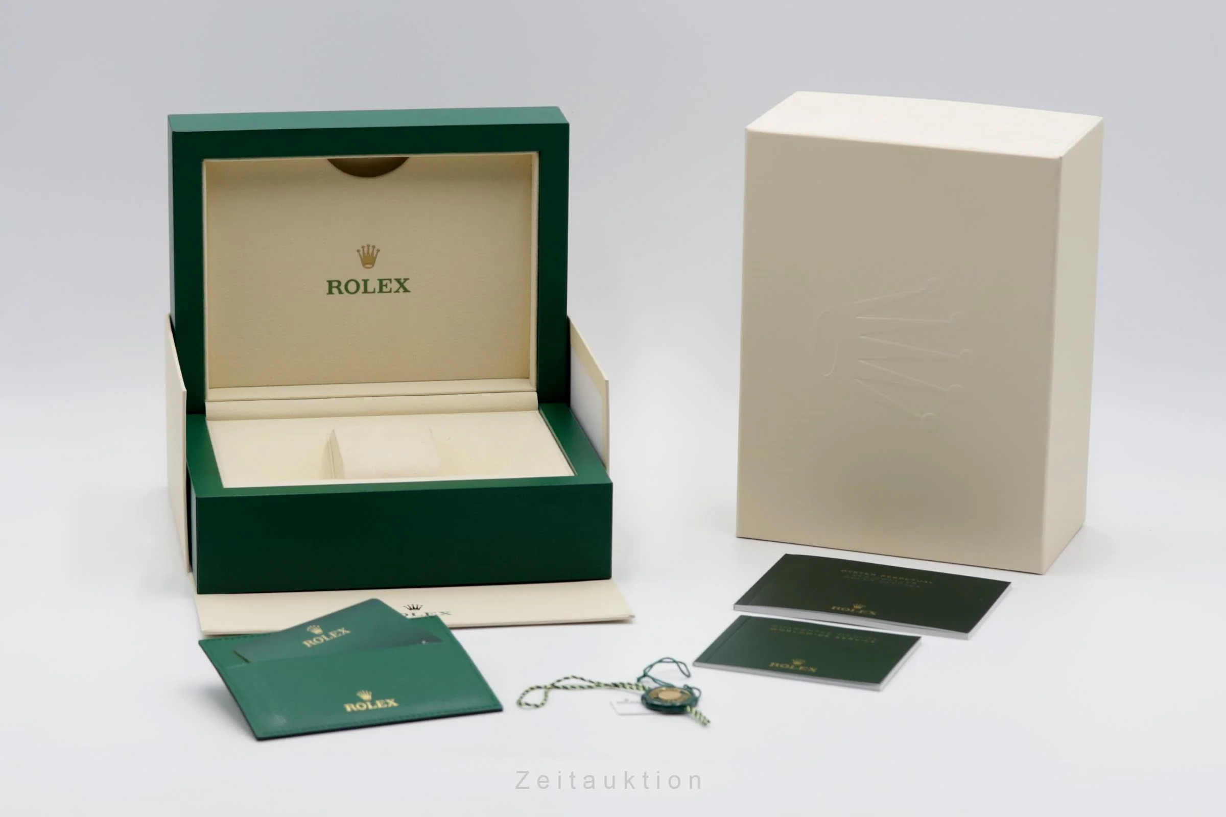 Rolex Sea-Dweller steel automatic men's watch 126660  [2505496] - Image 9