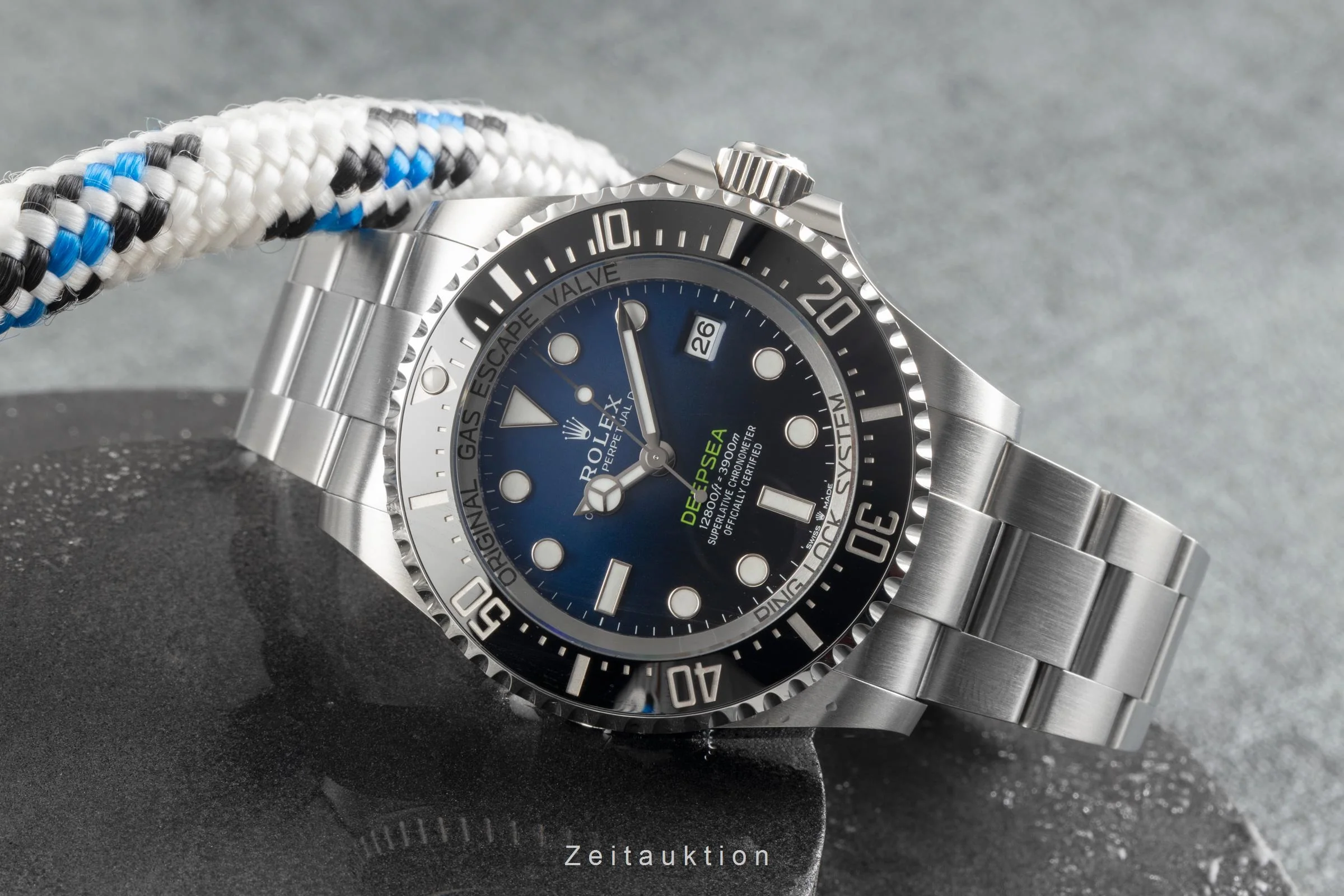 Rolex Sea-Dweller steel automatic men's watch 136660 LP: 0EUR  [2504850] - Image 3