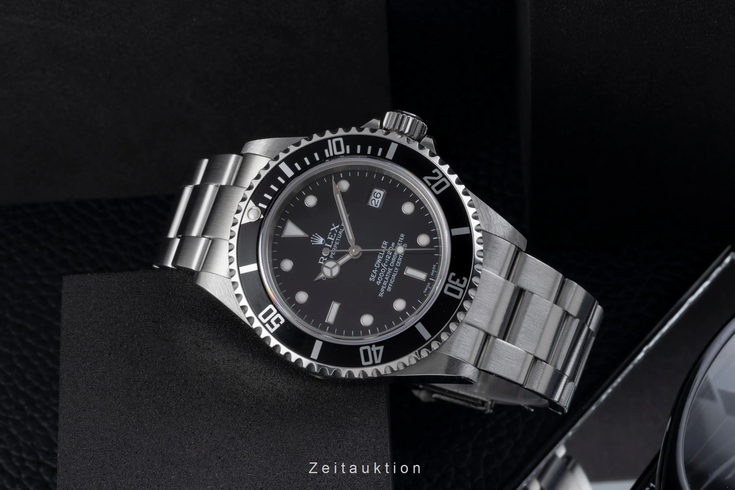 Rolex Sea-Dweller steel automatic men's watch 16600  [2506180] - Image 3