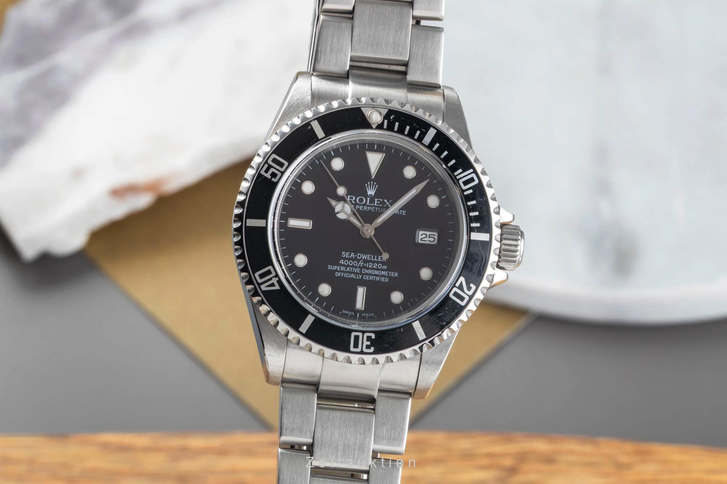 Rolex Sea-Dweller steel automatic men's watch 16600 Vintage  [2500359] - Image 2