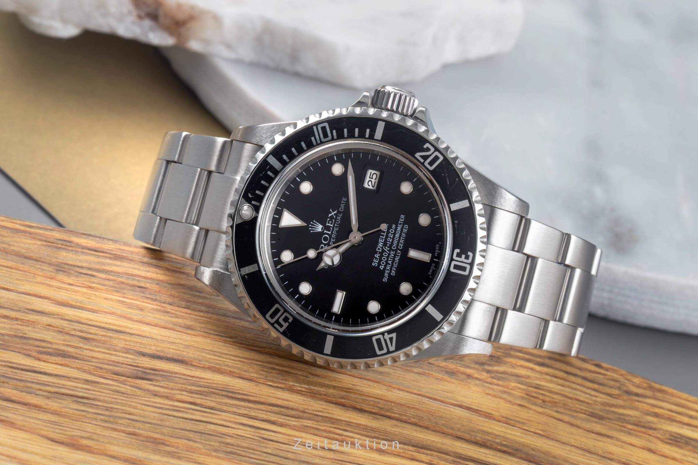 Rolex Sea-Dweller steel automatic men's watch 16600 Vintage  [2500359] - Image 3