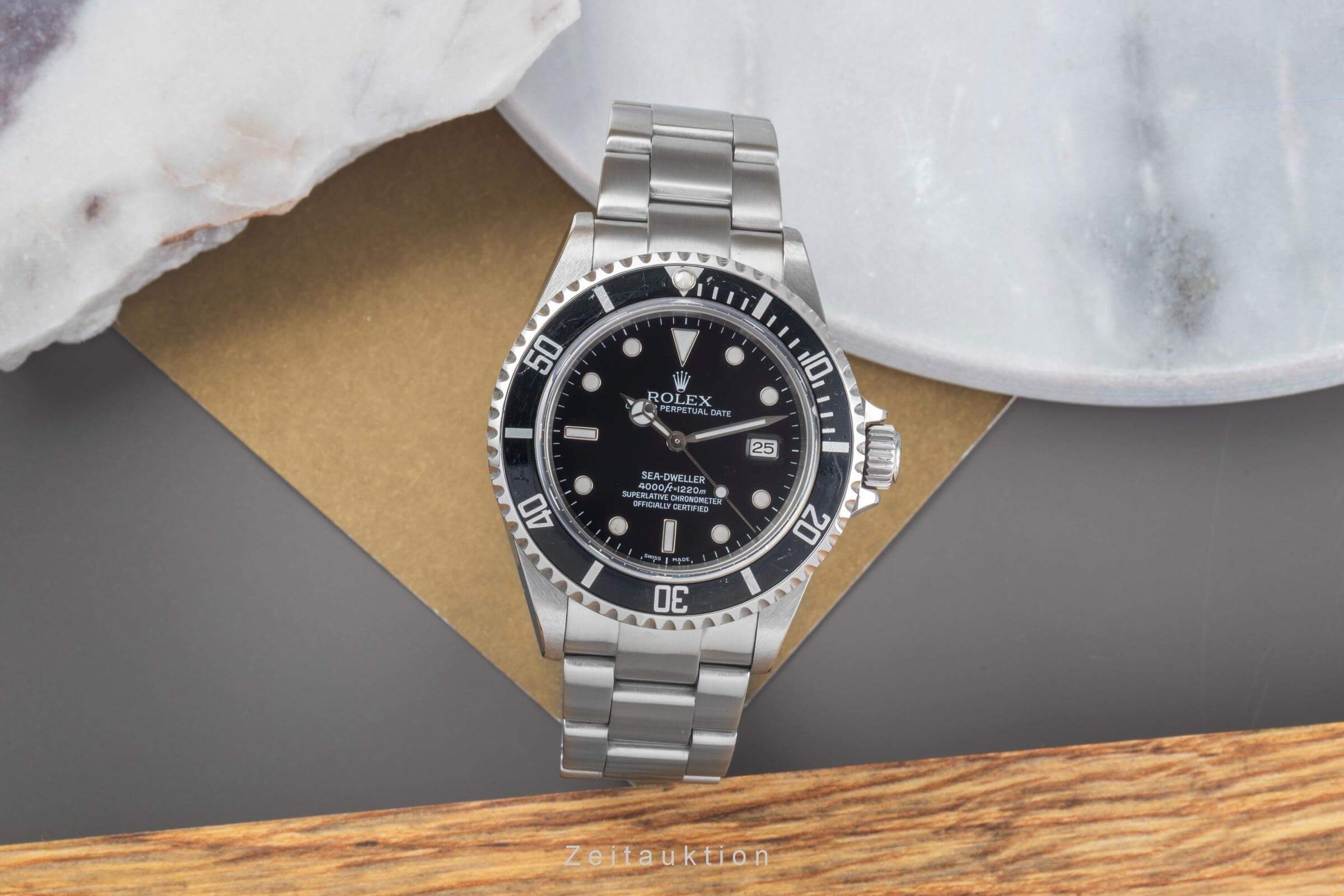 Rolex Sea-Dweller steel automatic men's watch 16600 Vintage  [2500359] - Image 4
