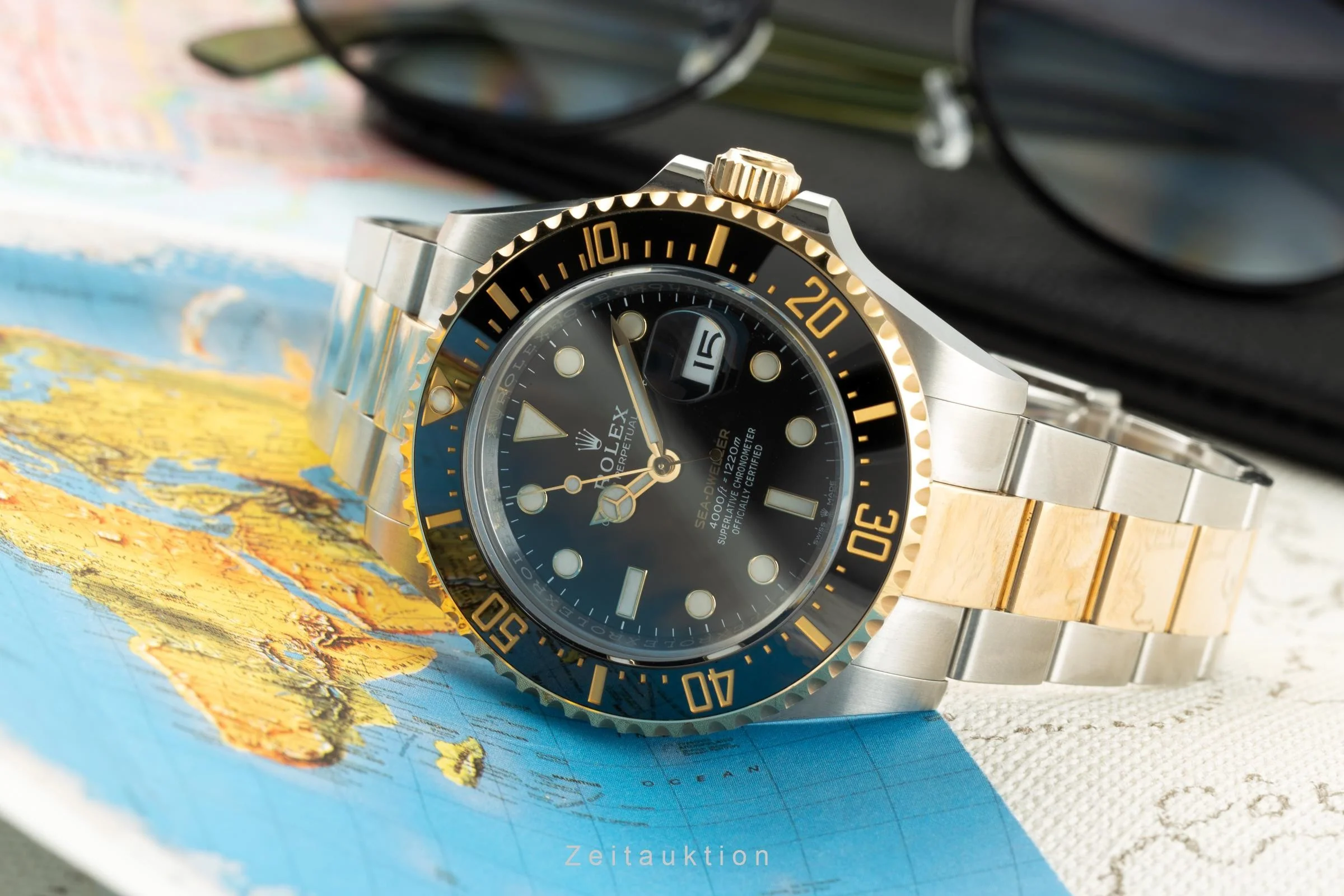 Rolex Sea-Dweller steel / gold automatic men's watch 126603  [2203008] - Image 3