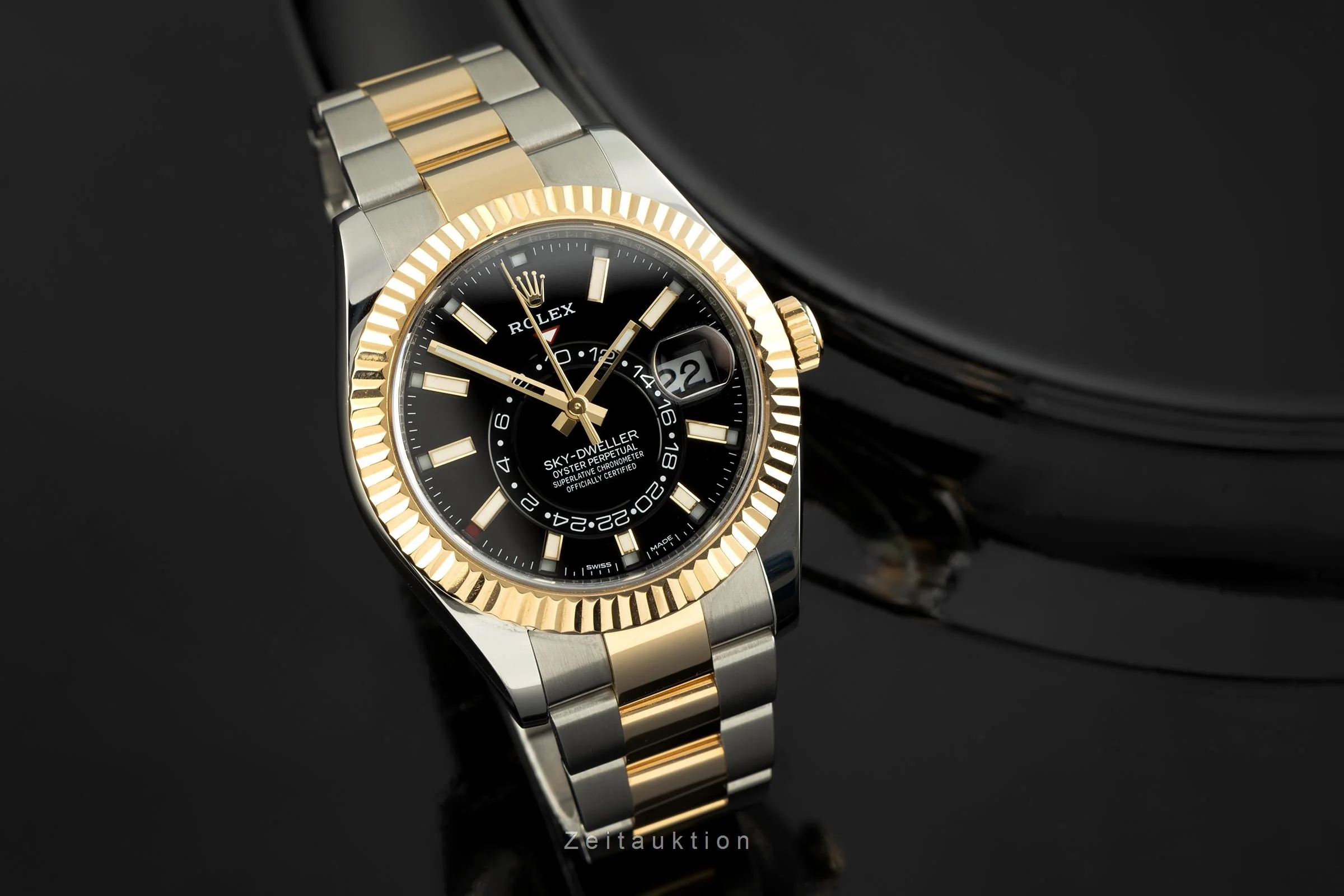 Rolex Sky-Dweller steel / gold automatic men's watch 326933  [2107709] - Image 3