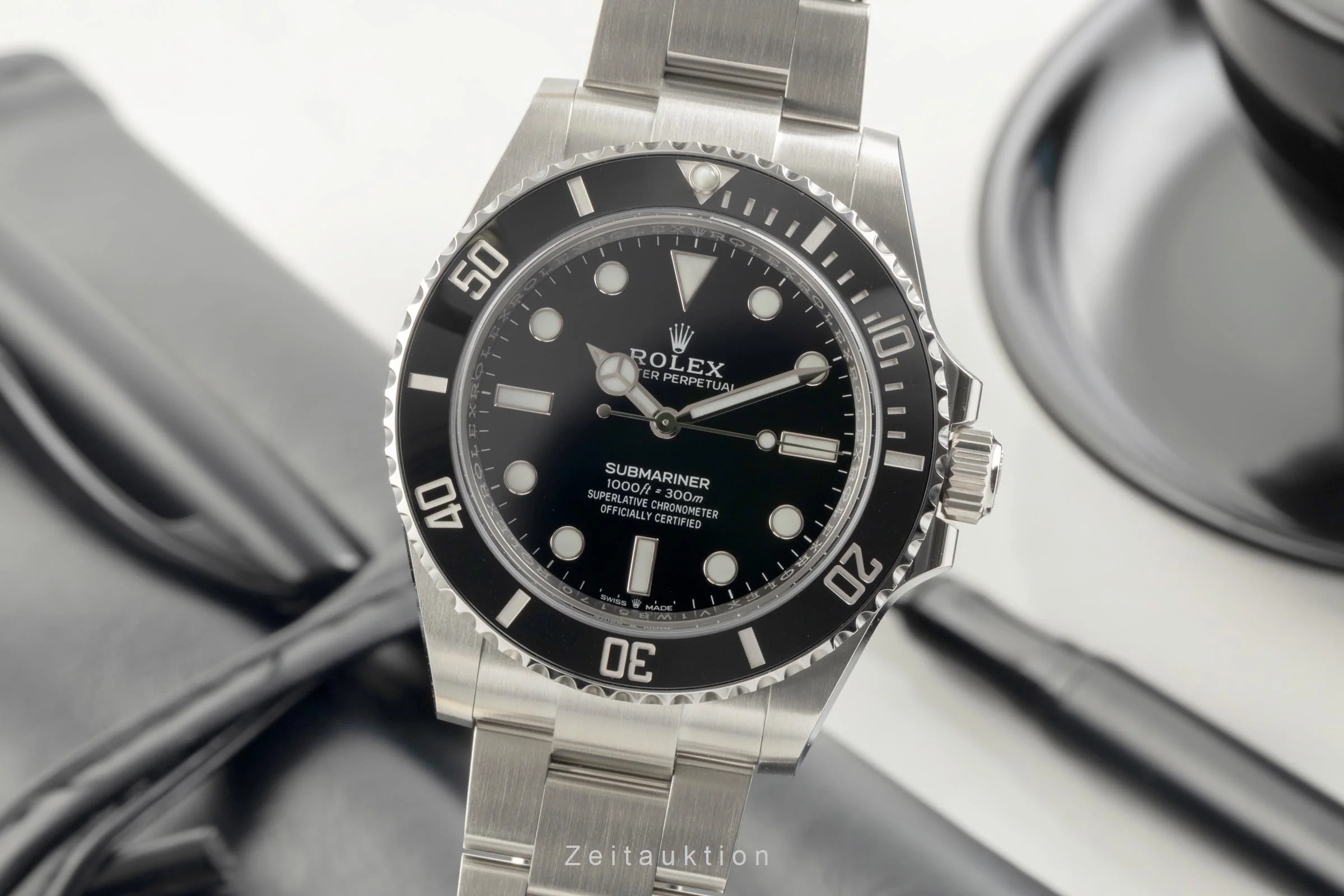 Rolex Submariner steel automatic men's watch 124060  [2504894] - Image 2