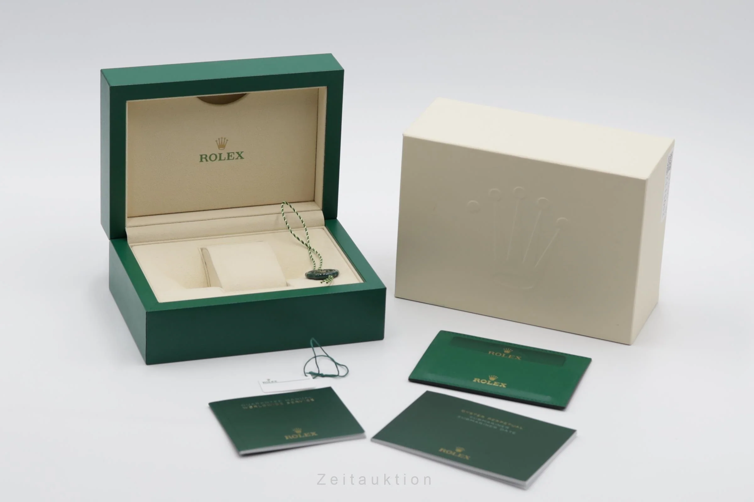 Rolex Submariner steel automatic men's watch 124060  [2505132] - Image 9