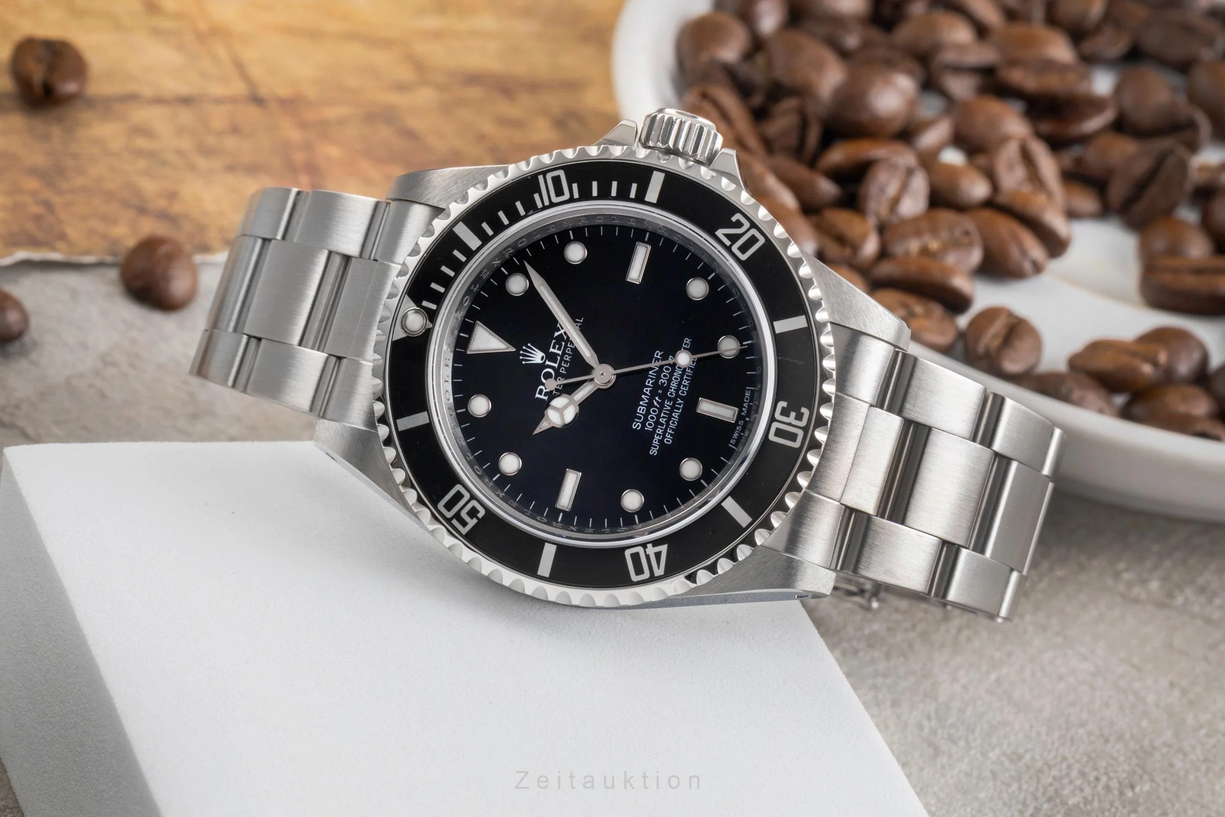 Rolex Submariner steel automatic men's watch 14060M  [2503892] - Image 3