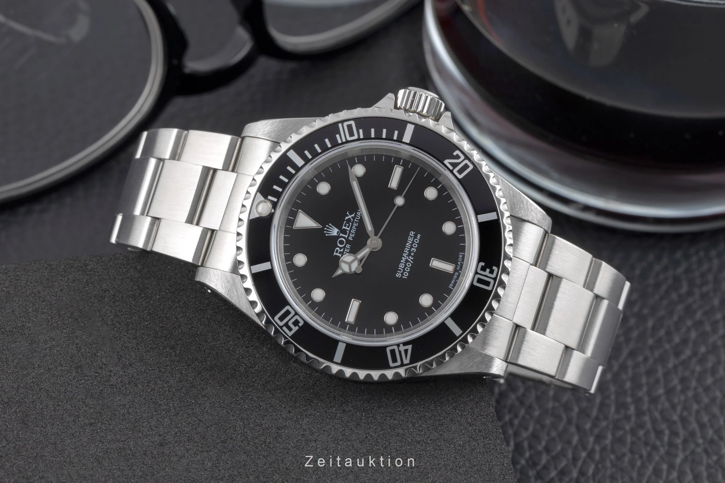 Rolex Submariner steel automatic men's watch 14060M  [2504321] - Image 3