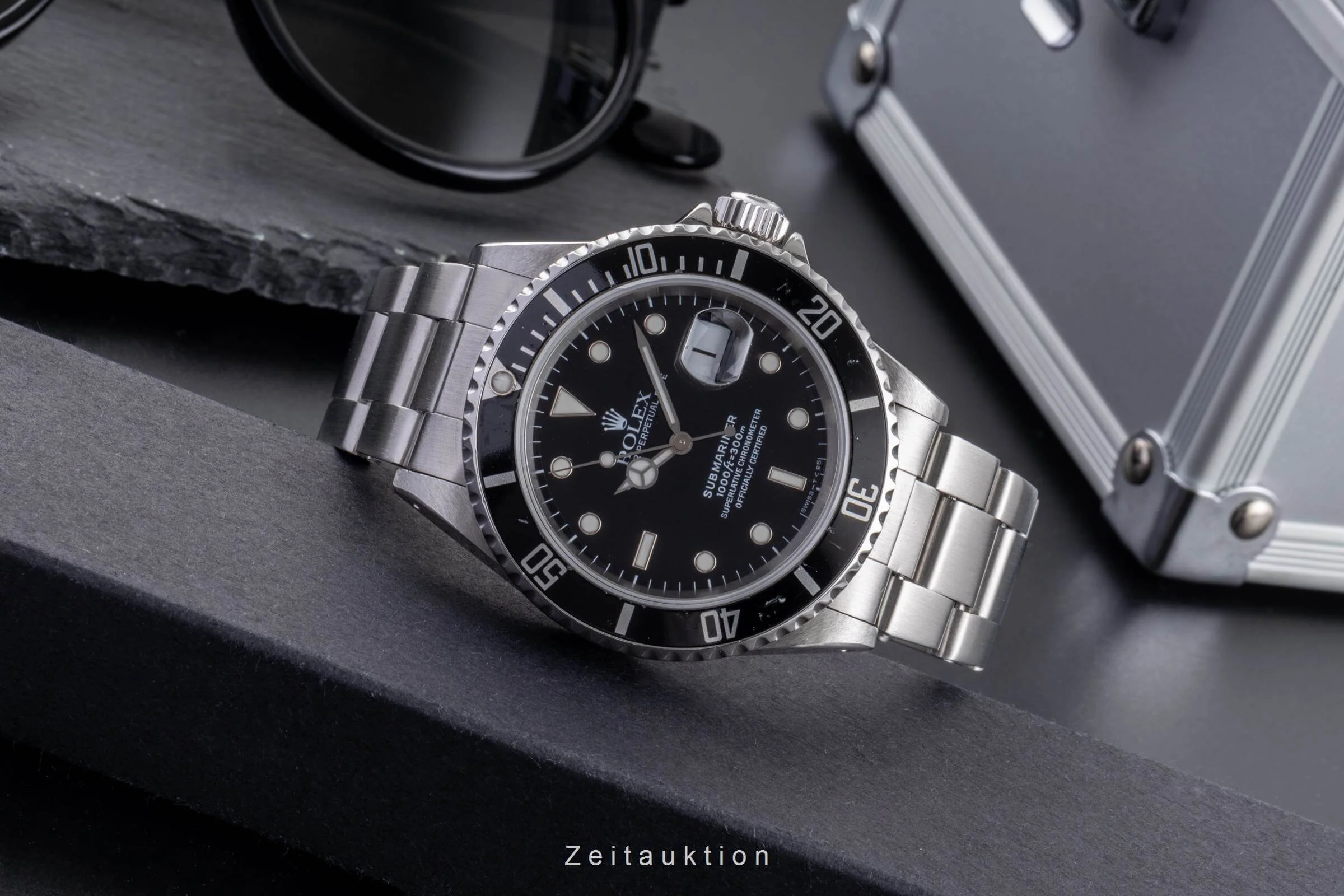 Rolex Submariner steel automatic men's watch 16610  [2405216] - Image 2