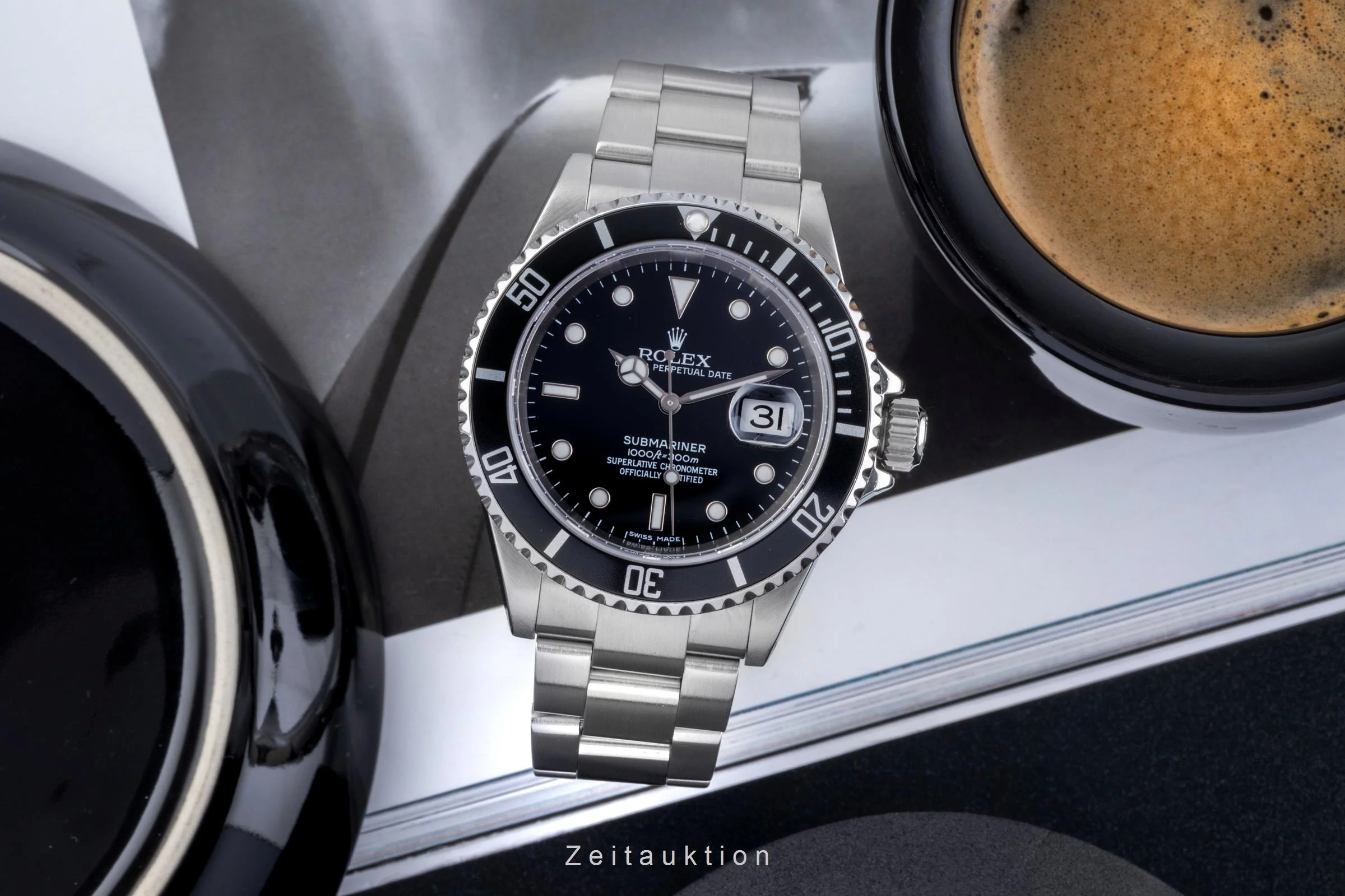 Rolex Submariner steel automatic men's watch 16610 T  [2506241] - Image 4