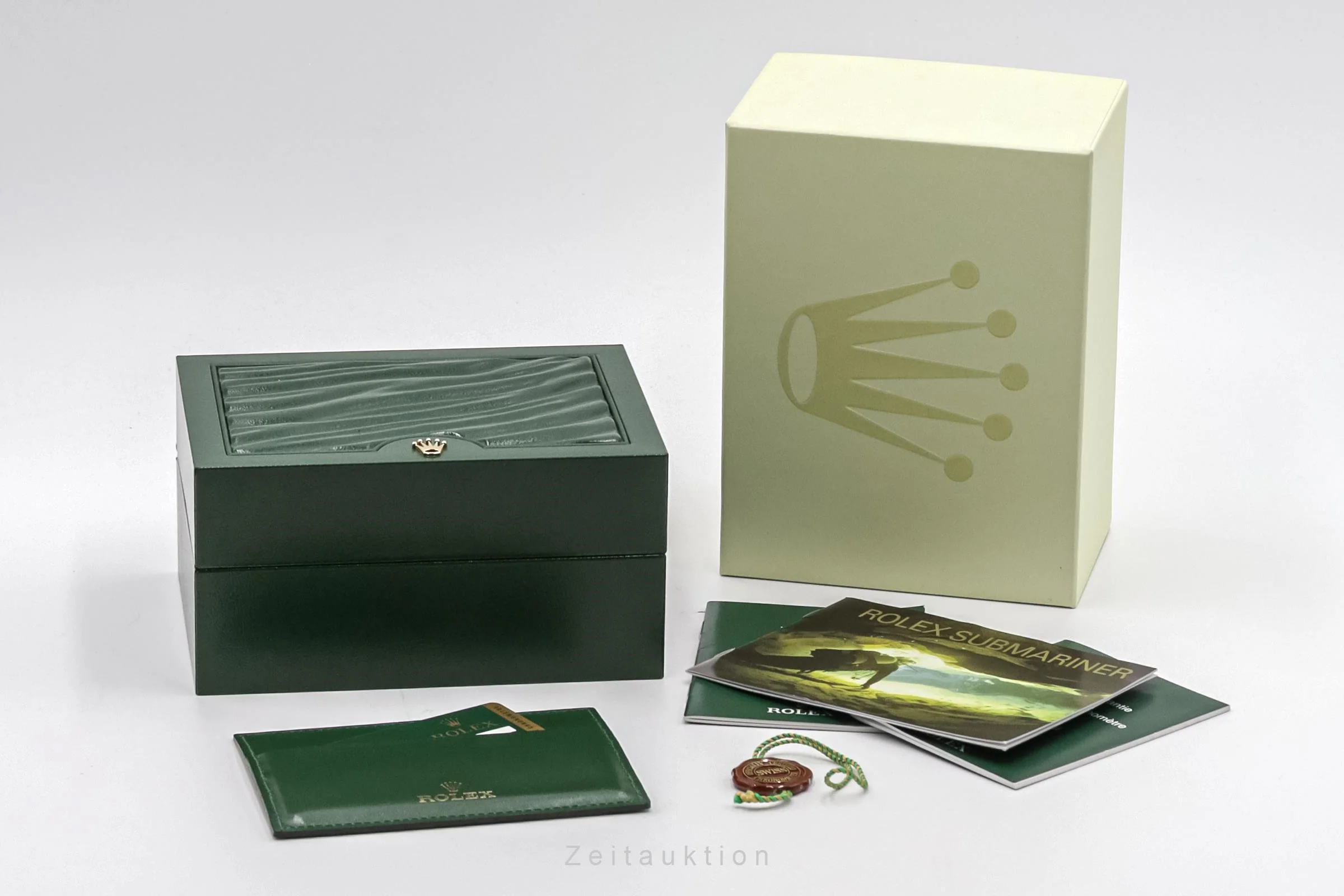 Rolex Submariner steel automatic men's watch 16610LV  [2304708] - Image 8