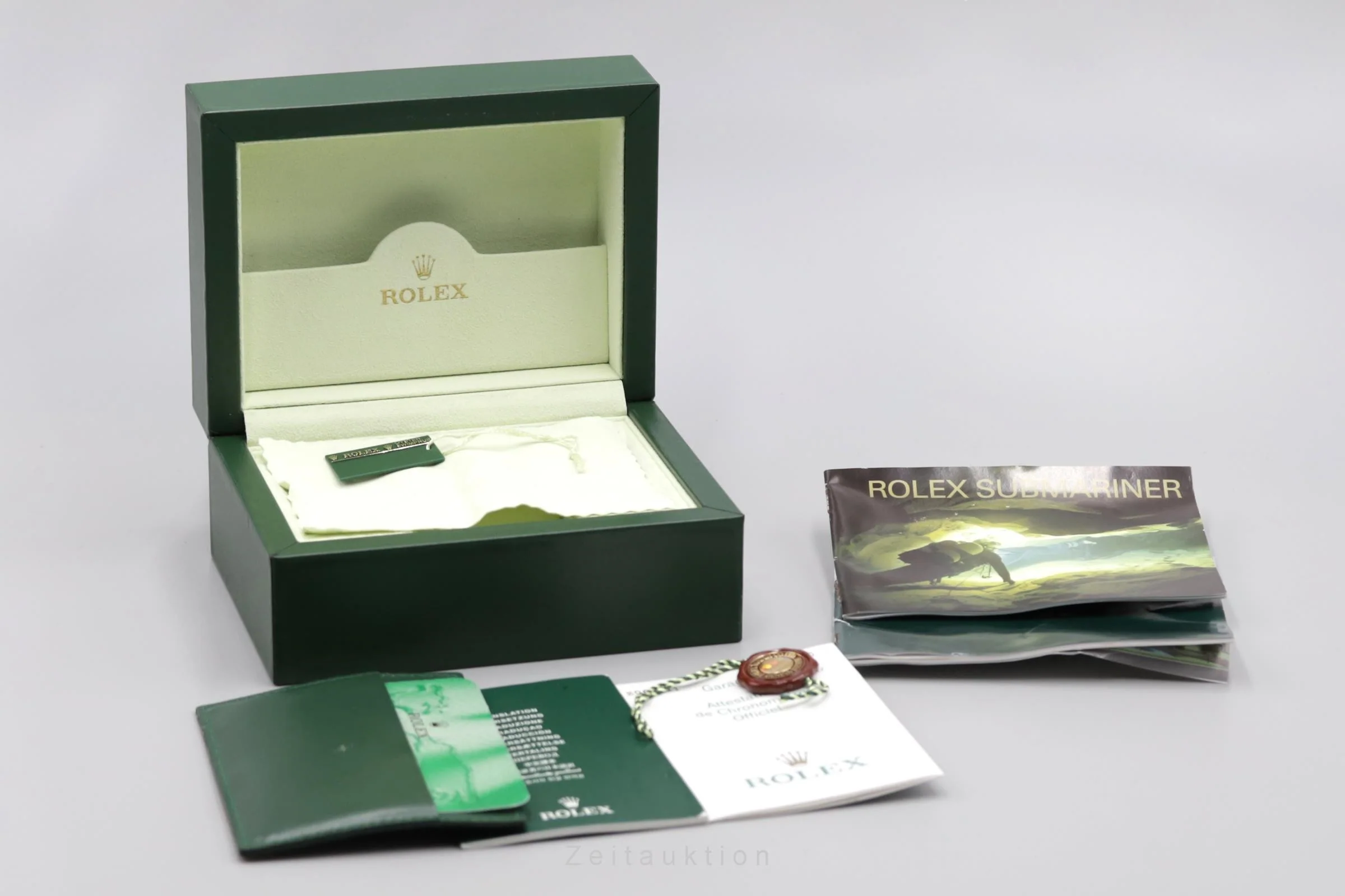 Rolex Submariner steel automatic men's watch 16610T  [2203153] - Image 8