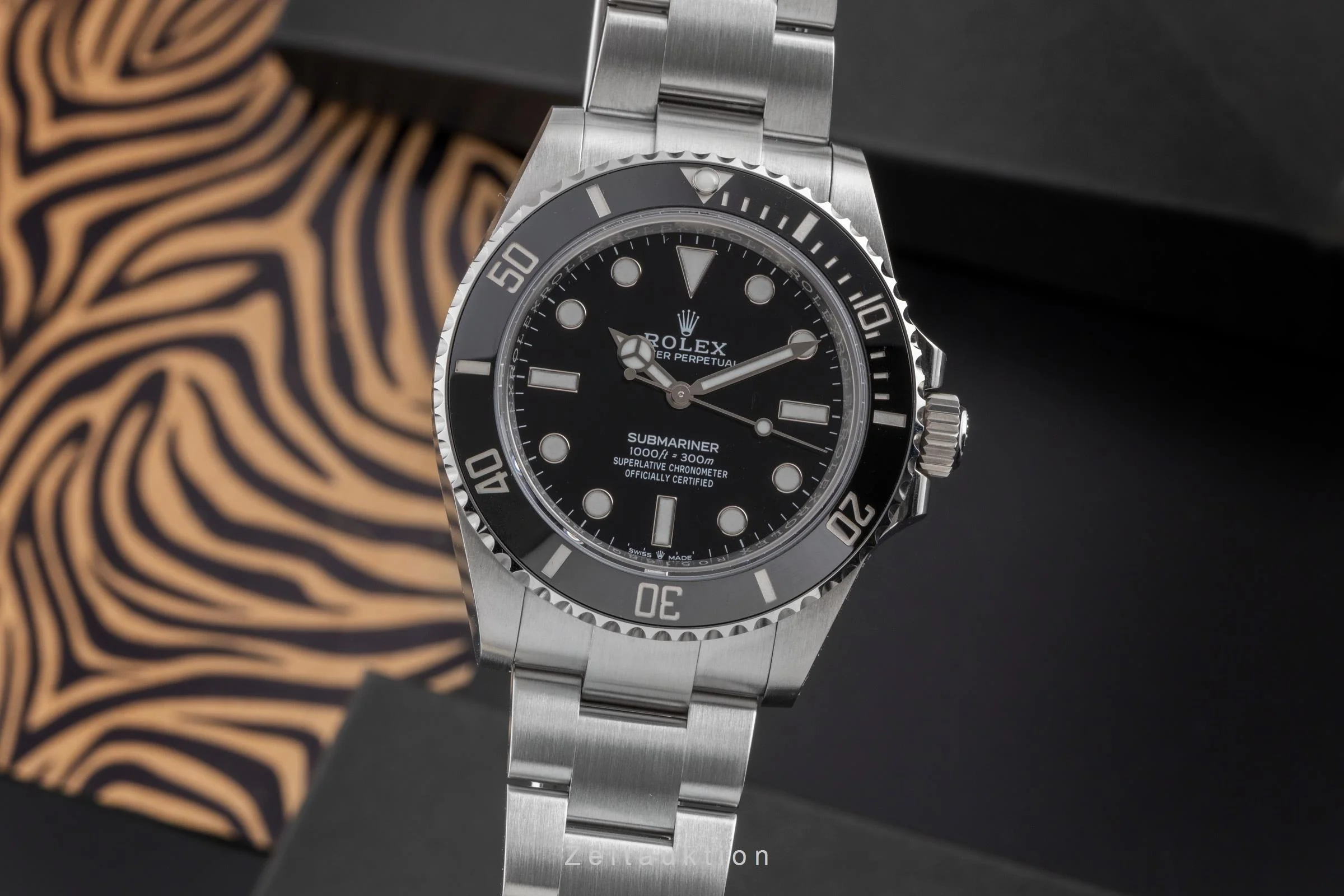 Rolex Submariner steel automatic men's watch M124060-0001  [2502810] - Image 2