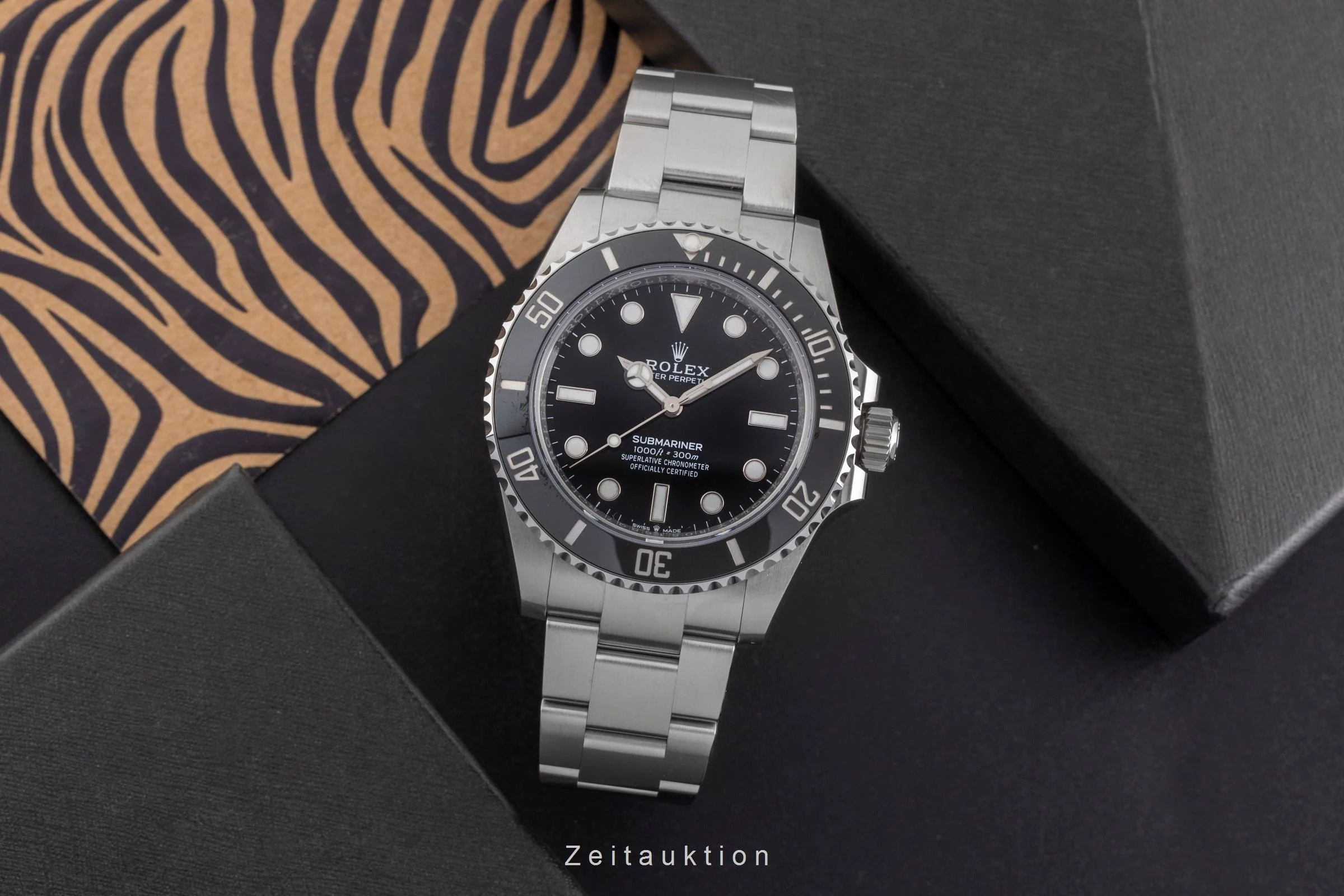 Rolex Submariner steel automatic men's watch M124060-0001  [2502810] - Image 4