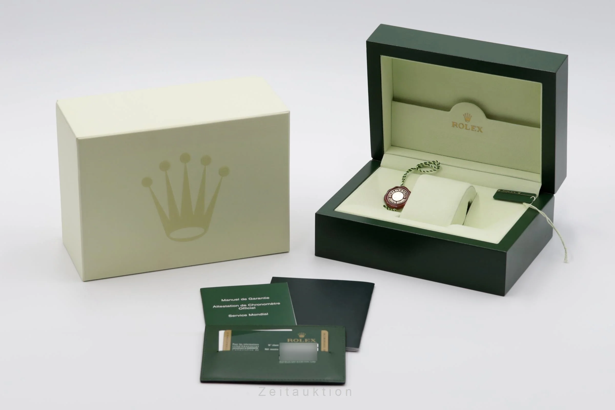 Rolex Submariner steel / gold automatic men's watch 116613LB  [2504494] - Image 9