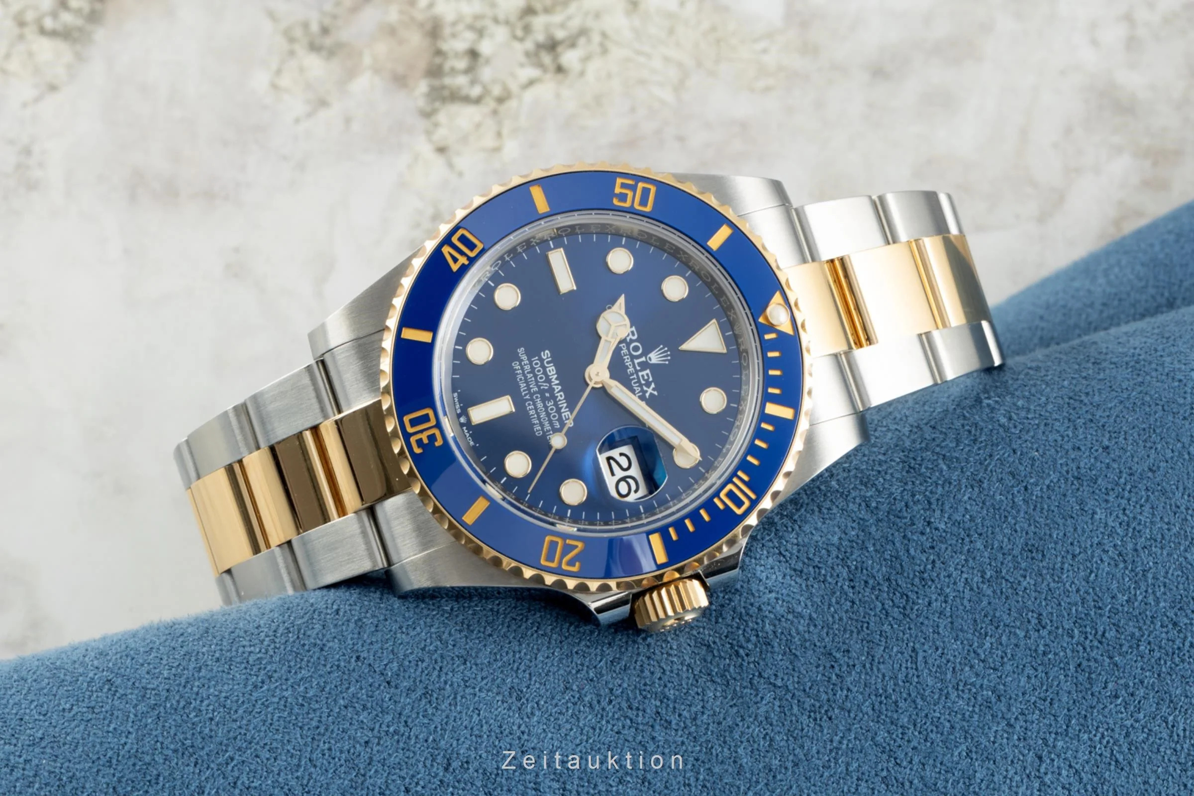 Rolex Submariner steel / gold automatic men's watch 126613LB  [2108350] - Image 2