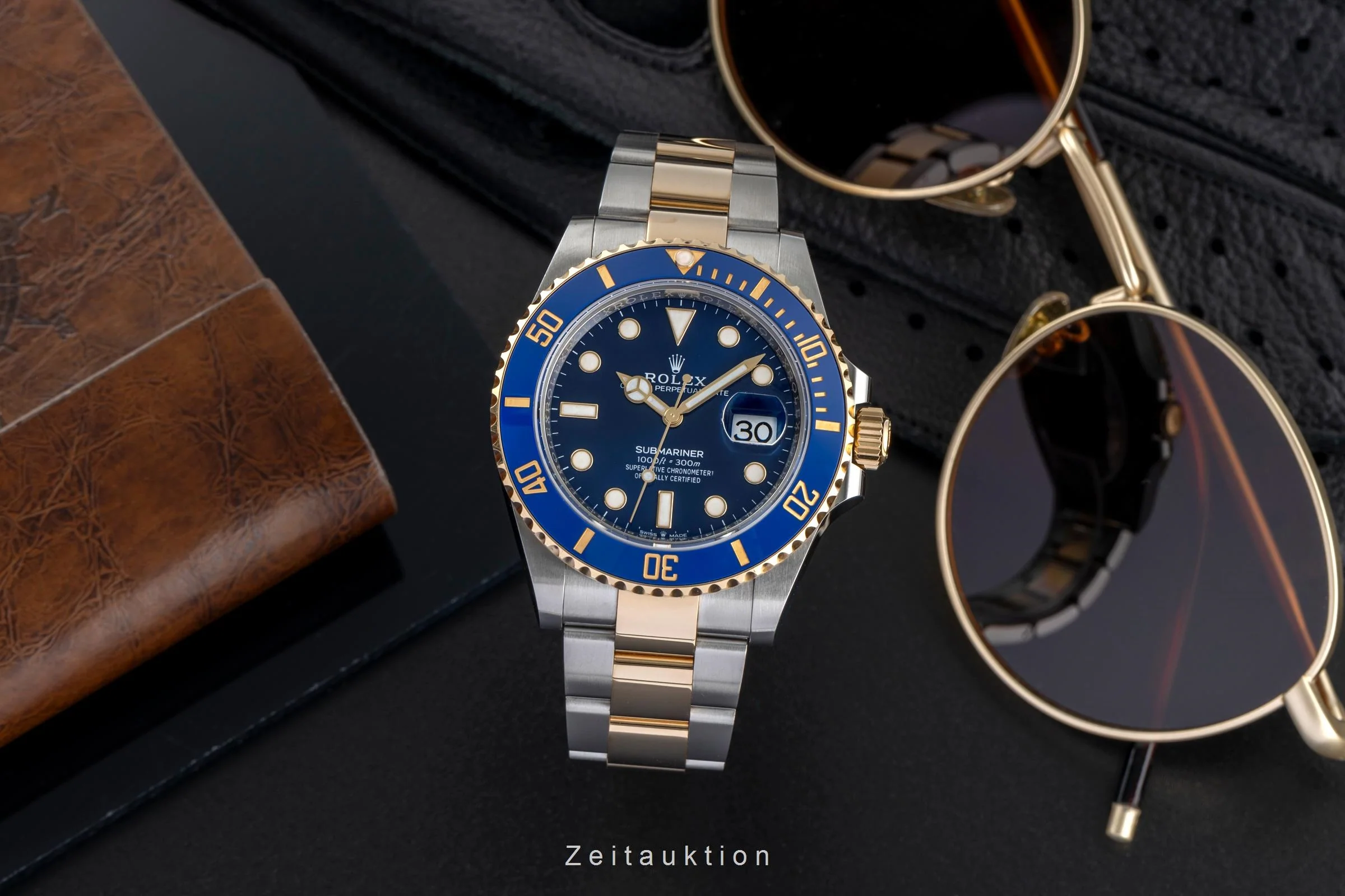 Rolex Submariner steel / gold automatic men's watch 126613LB  [2502126] - Image 4