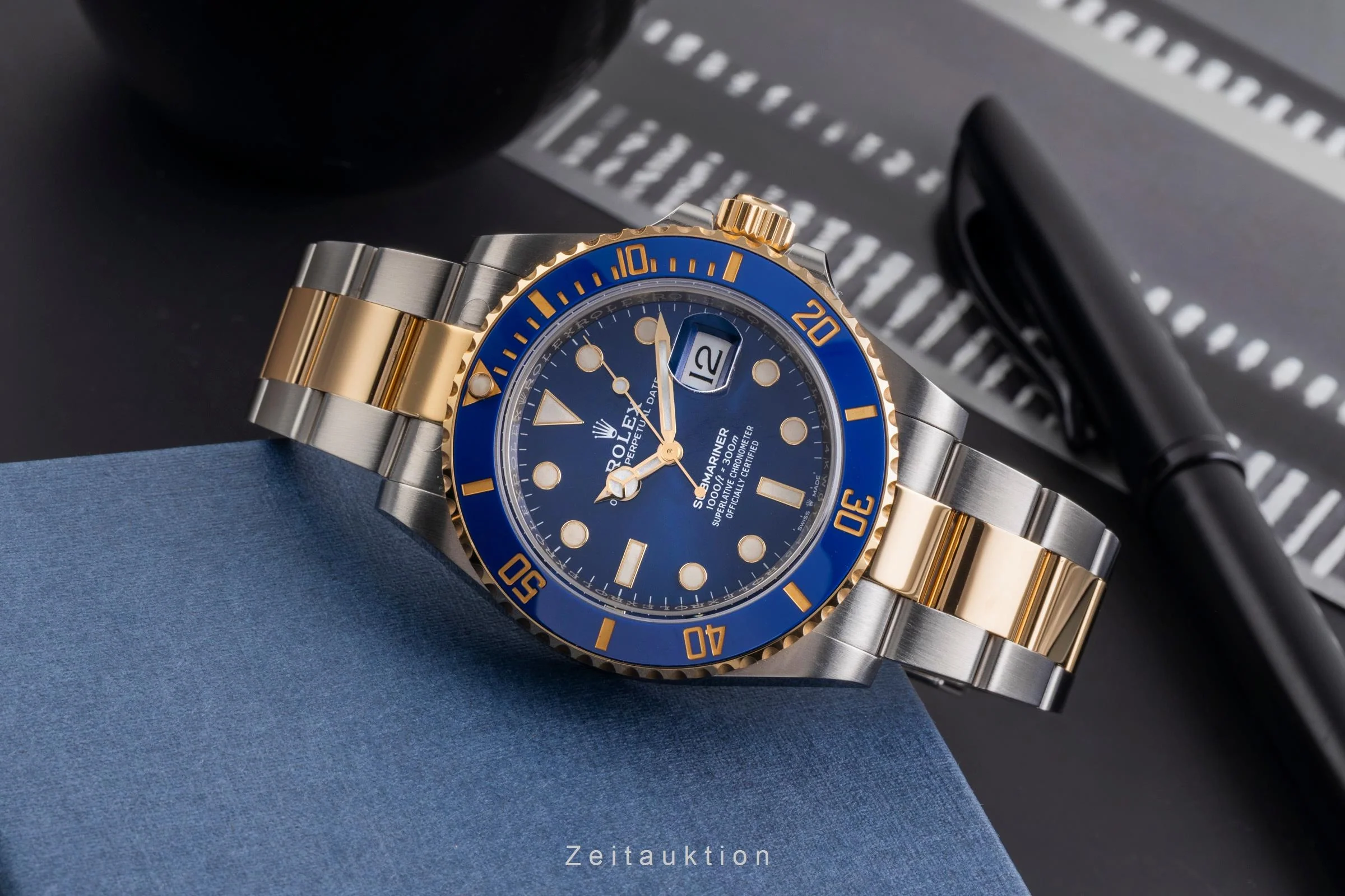 Rolex Submariner steel / gold automatic men's watch 126613LB  [2505506] - Image 3