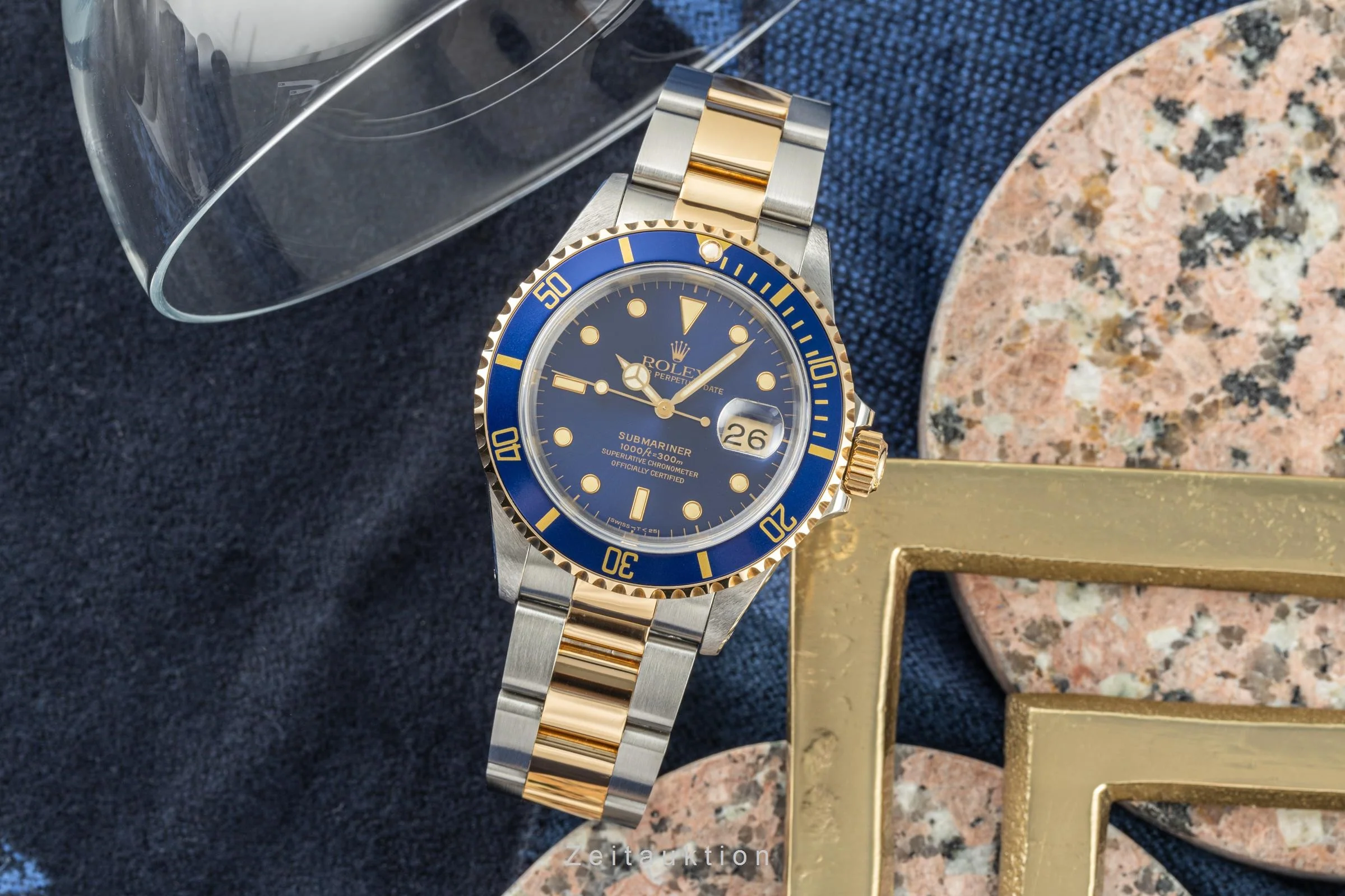 Rolex Submariner steel / gold automatic men's watch 16613  [2207450] - Image 3