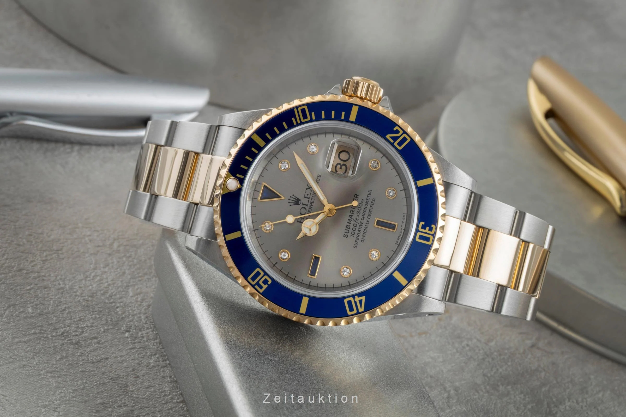 Rolex Submariner steel / gold automatic men's watch 16613  [2503964] - Image 3
