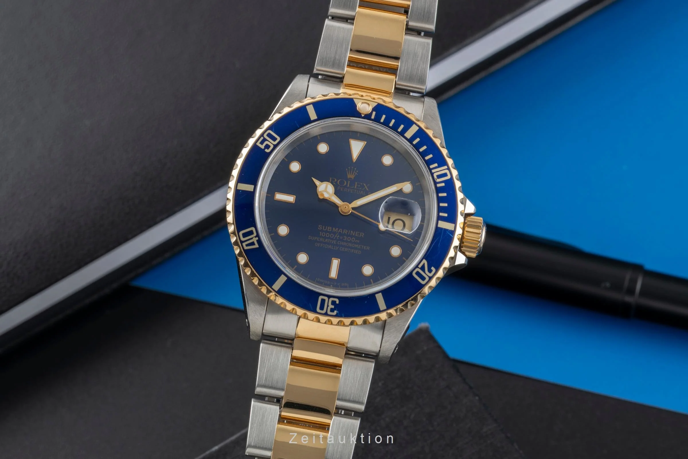 Rolex Submariner steel / gold automatic men's watch 16613  [2601176] - Image 2