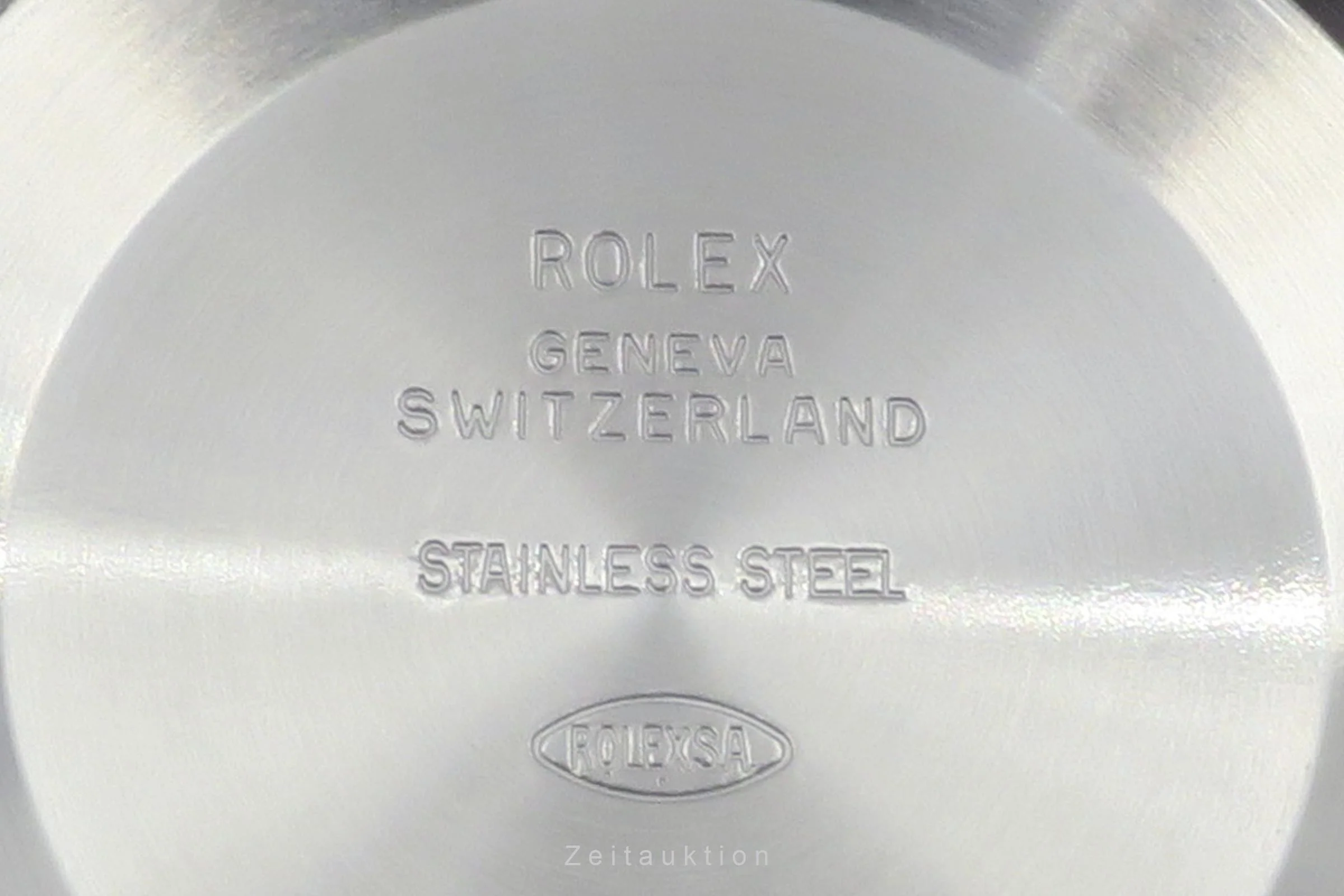 Rolex Submariner steel / gold automatic men's watch 16613T  [2200568] - Image 15