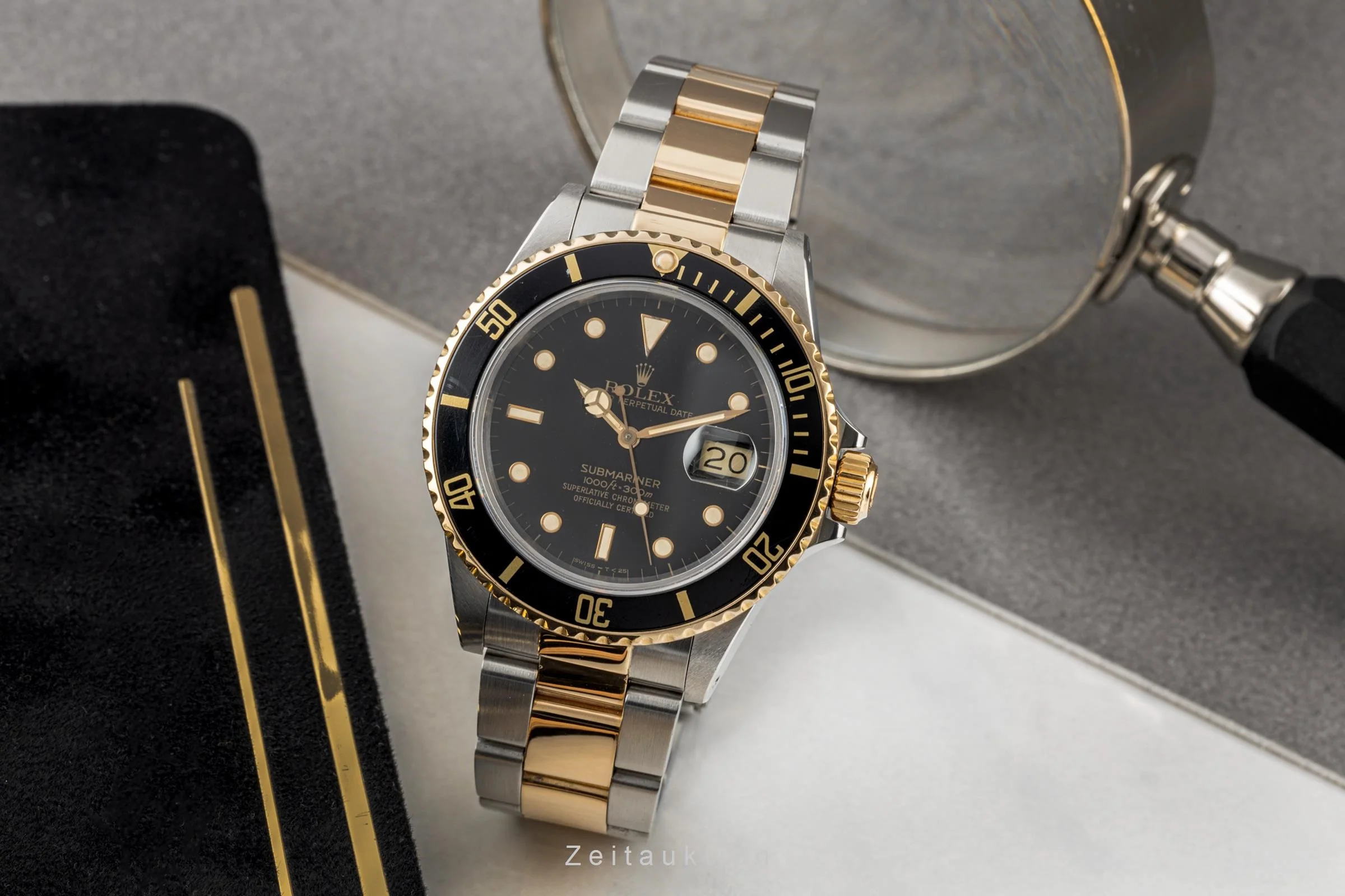 Rolex Submariner steel / gold automatic men's watch 16803 LP: 15350EUR  [2305096] - Image 3