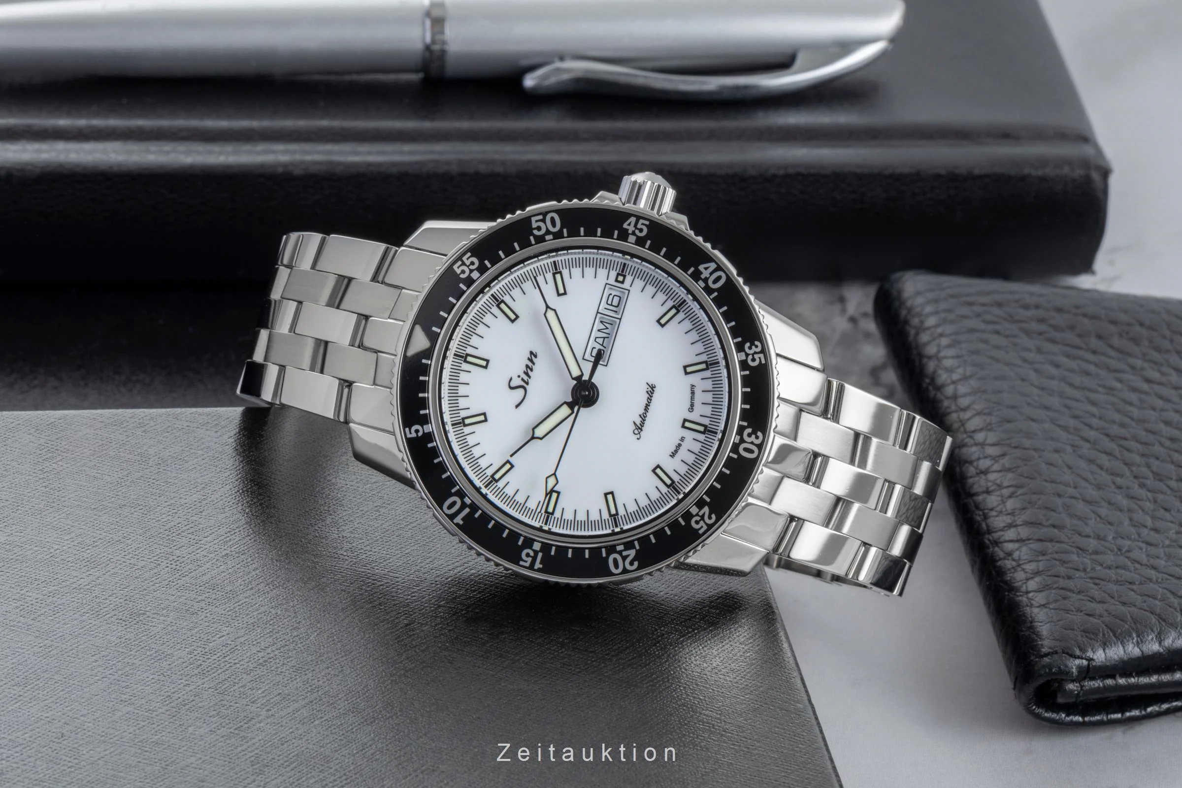 Sinn 104ST steel automatic men's watch 104.012 LP: 1790EUR  [2507251] - Image 3