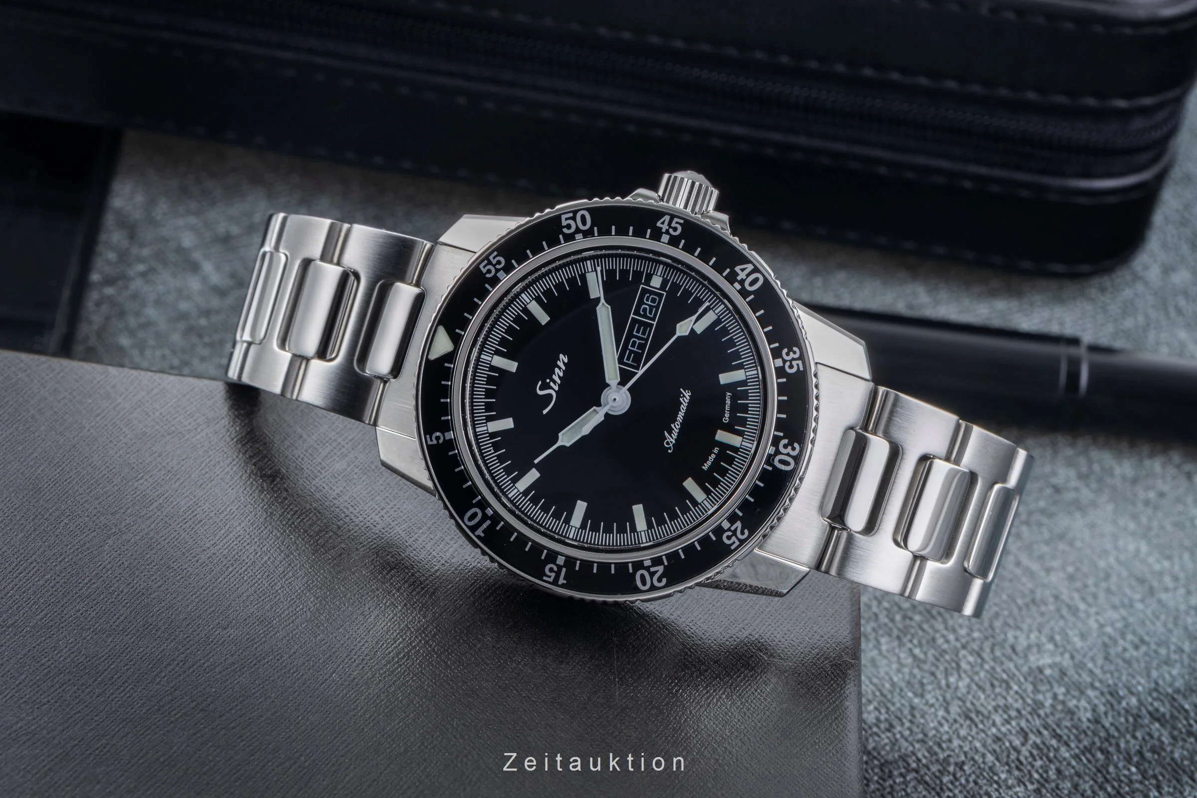 Sinn 104ST steel automatic men's watch 104 St Sa I  [2506743] - Image 3