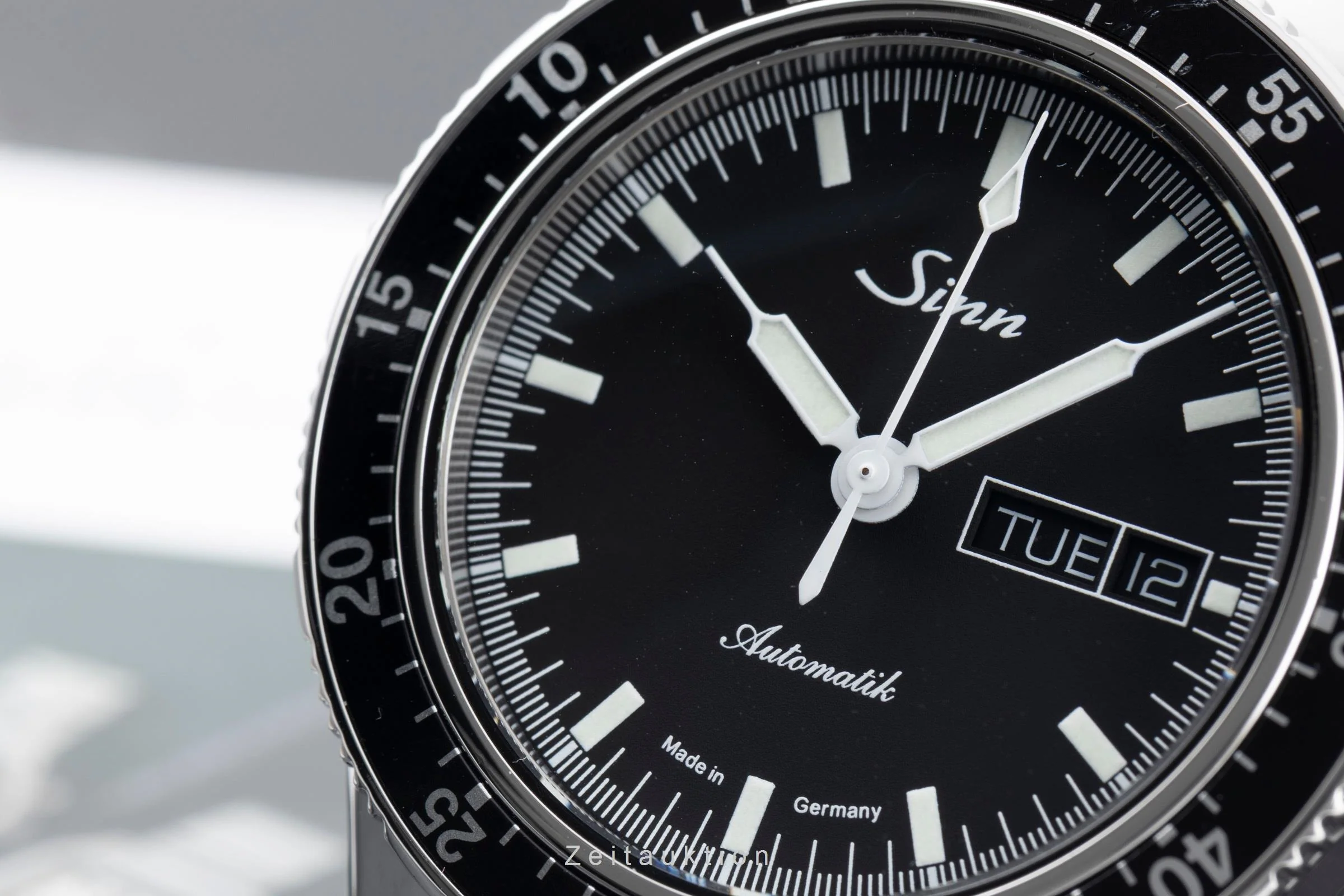 Sinn 104ST steel automatic men's watch 104 St Sa I LP: 0EUR  [2601145] - Image 14