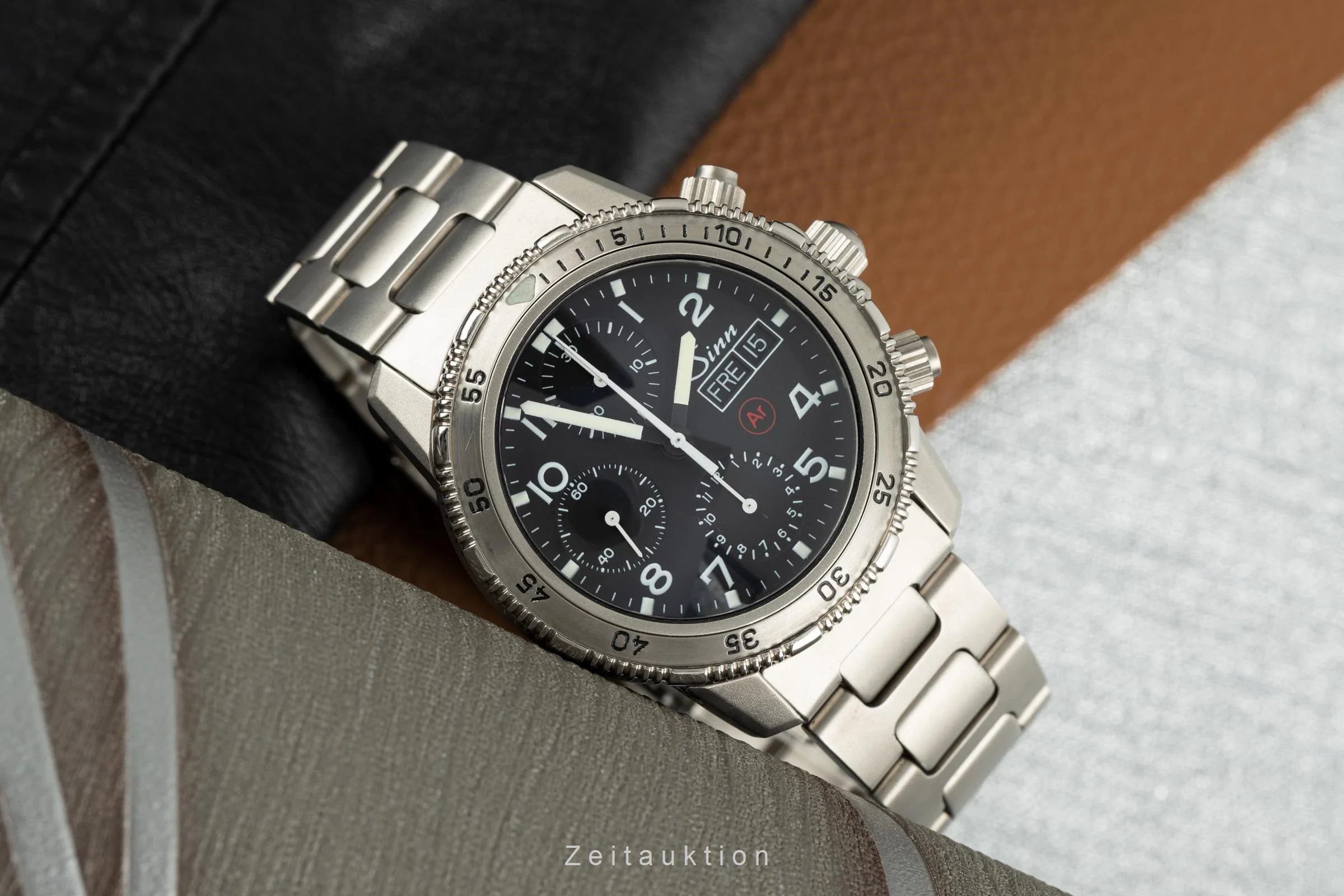 Sinn 203 chronograph titanium automatic men's watch 203  [2110902] - Image 2
