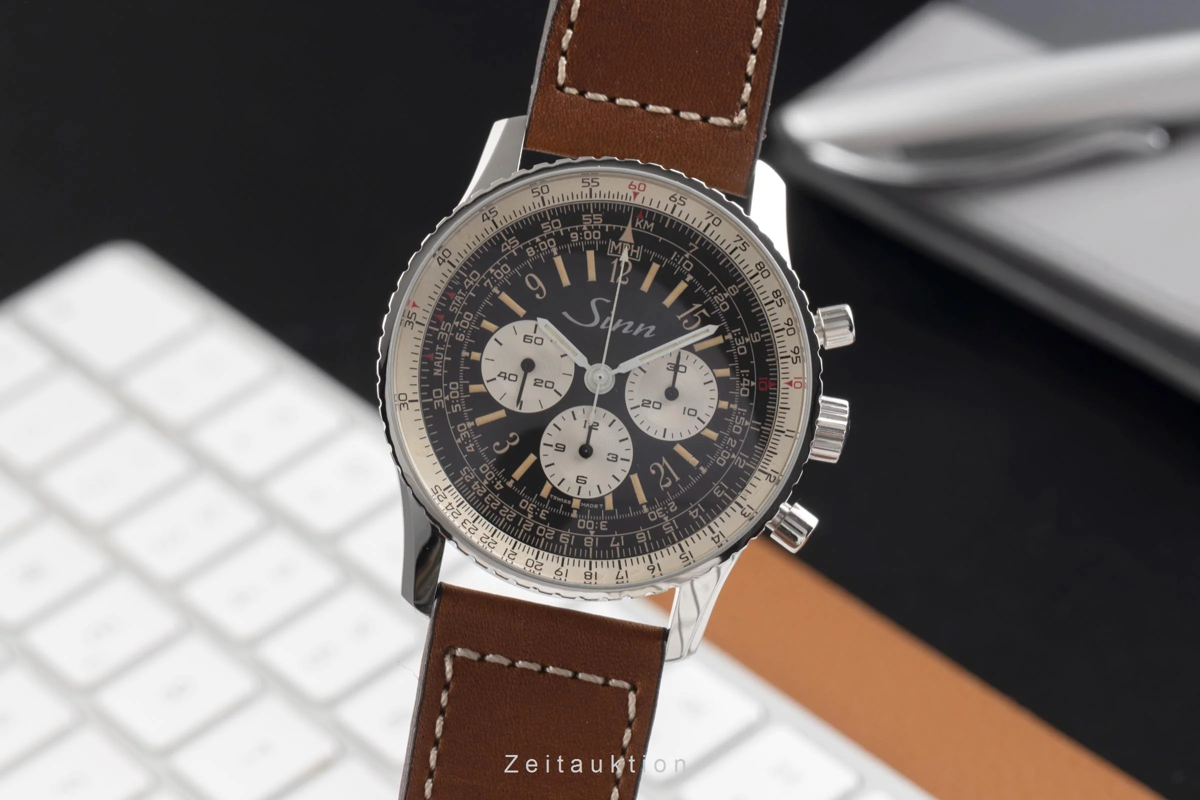 Sinn 903 St chronograph steel manual winding men's watch 903  [2502774] - Image 2
